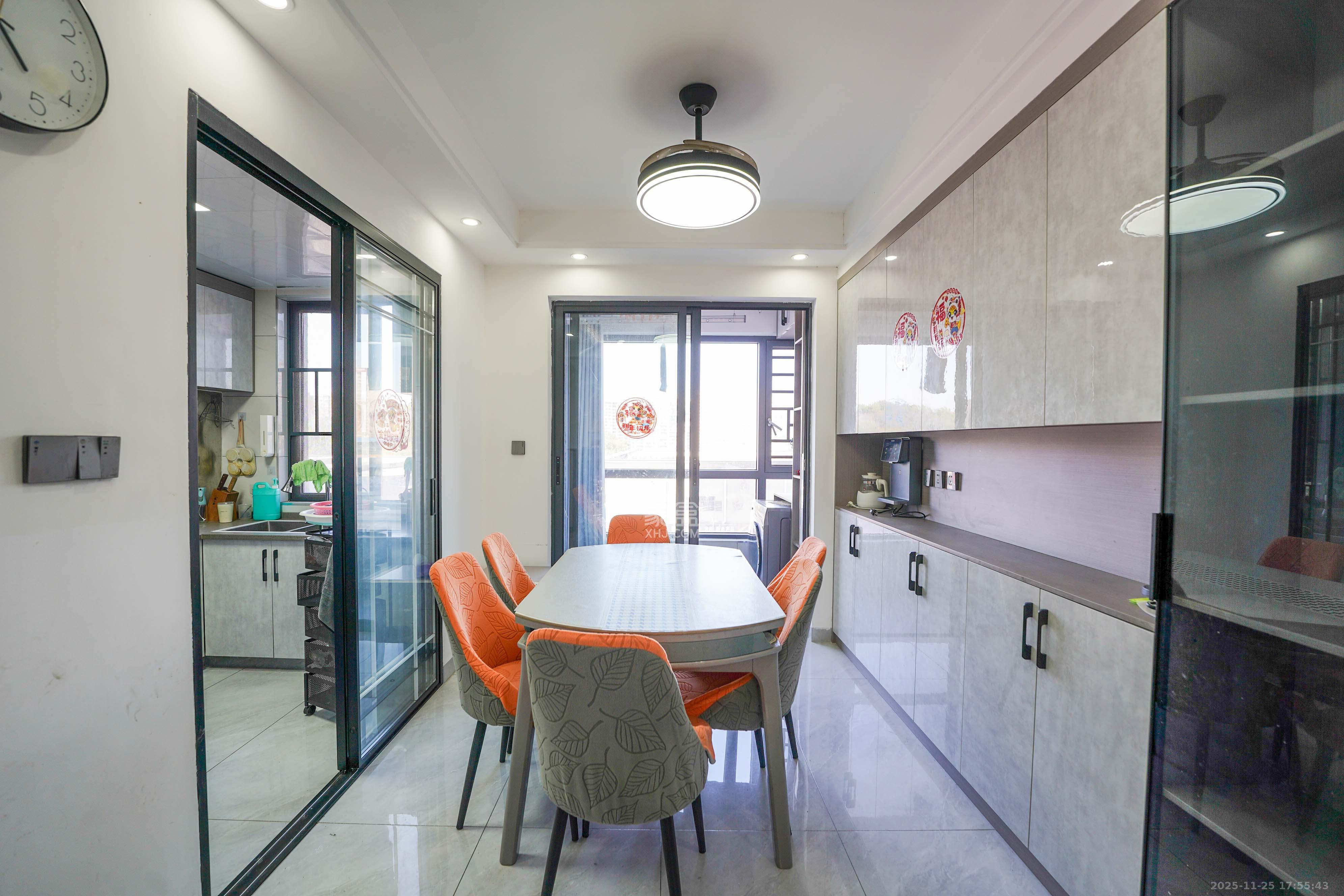 五矿万境蓝山 1室0厅0卫 105.0万 五矿万境蓝山 1室0厅0卫 105.0万客厅