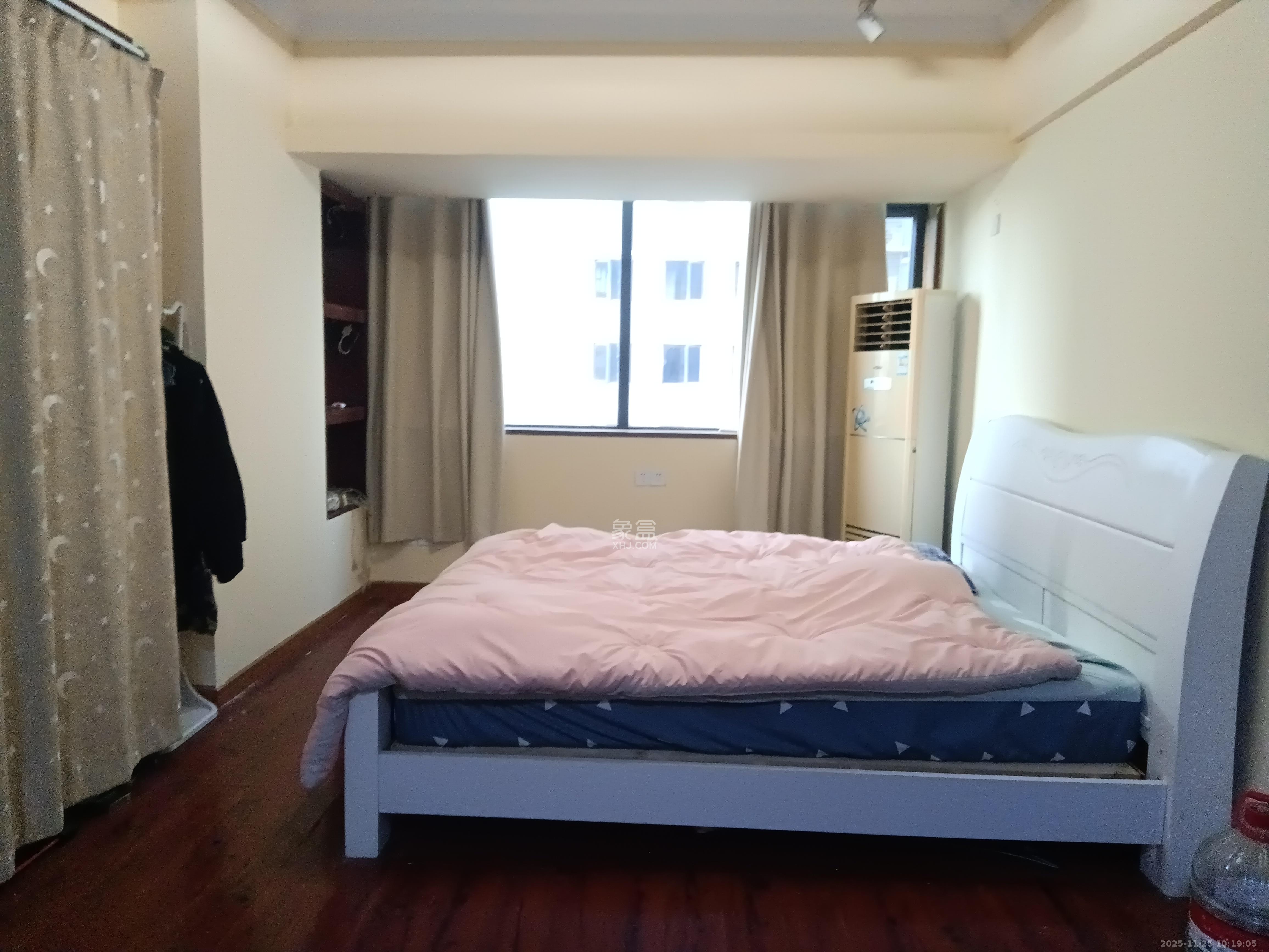 湘域中央 1室1厅1卫 1800.0元/月 湘域中央 1室1厅1卫 1800.0元/月室内图