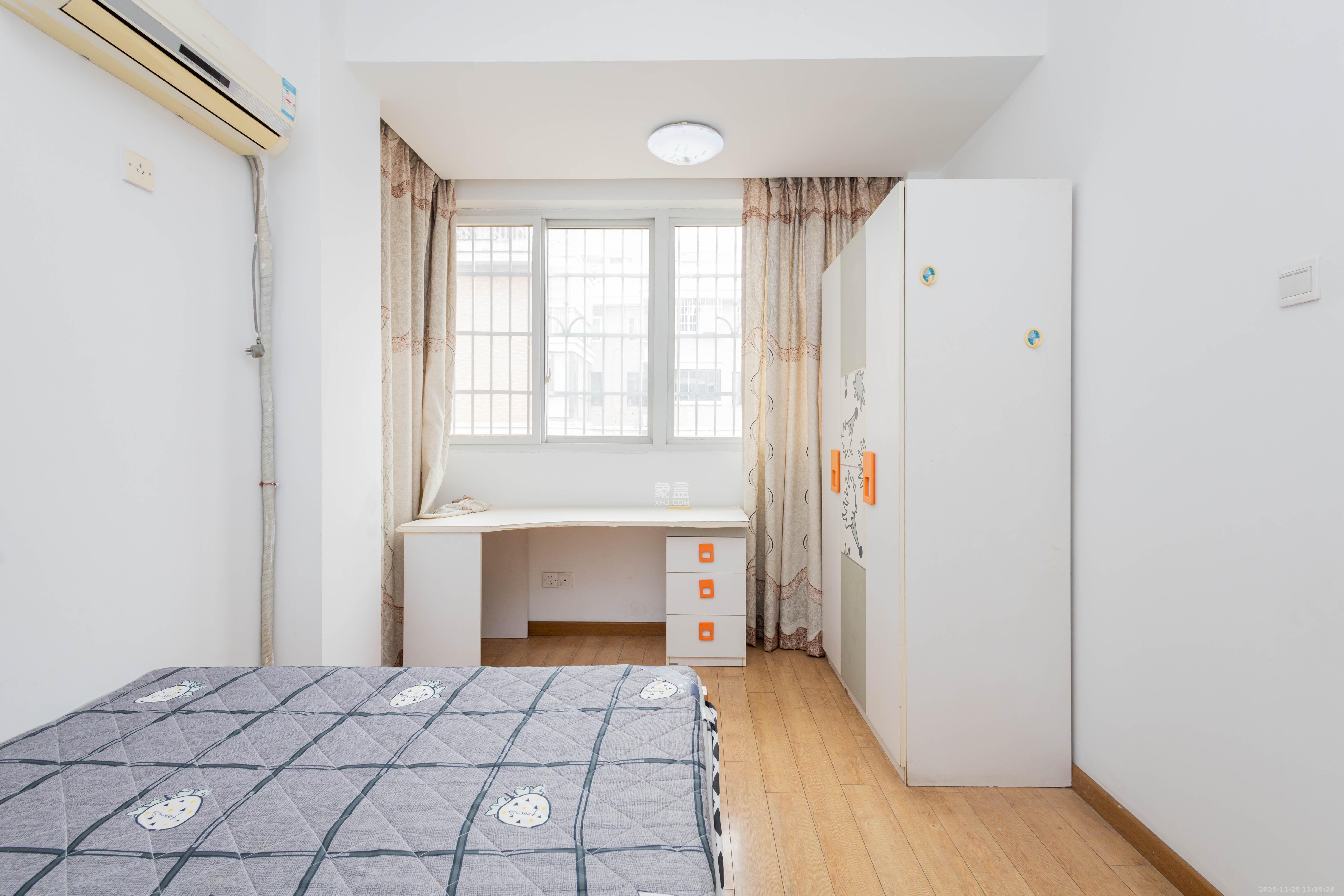 星城国际  2室2厅1卫    36.8万卧室