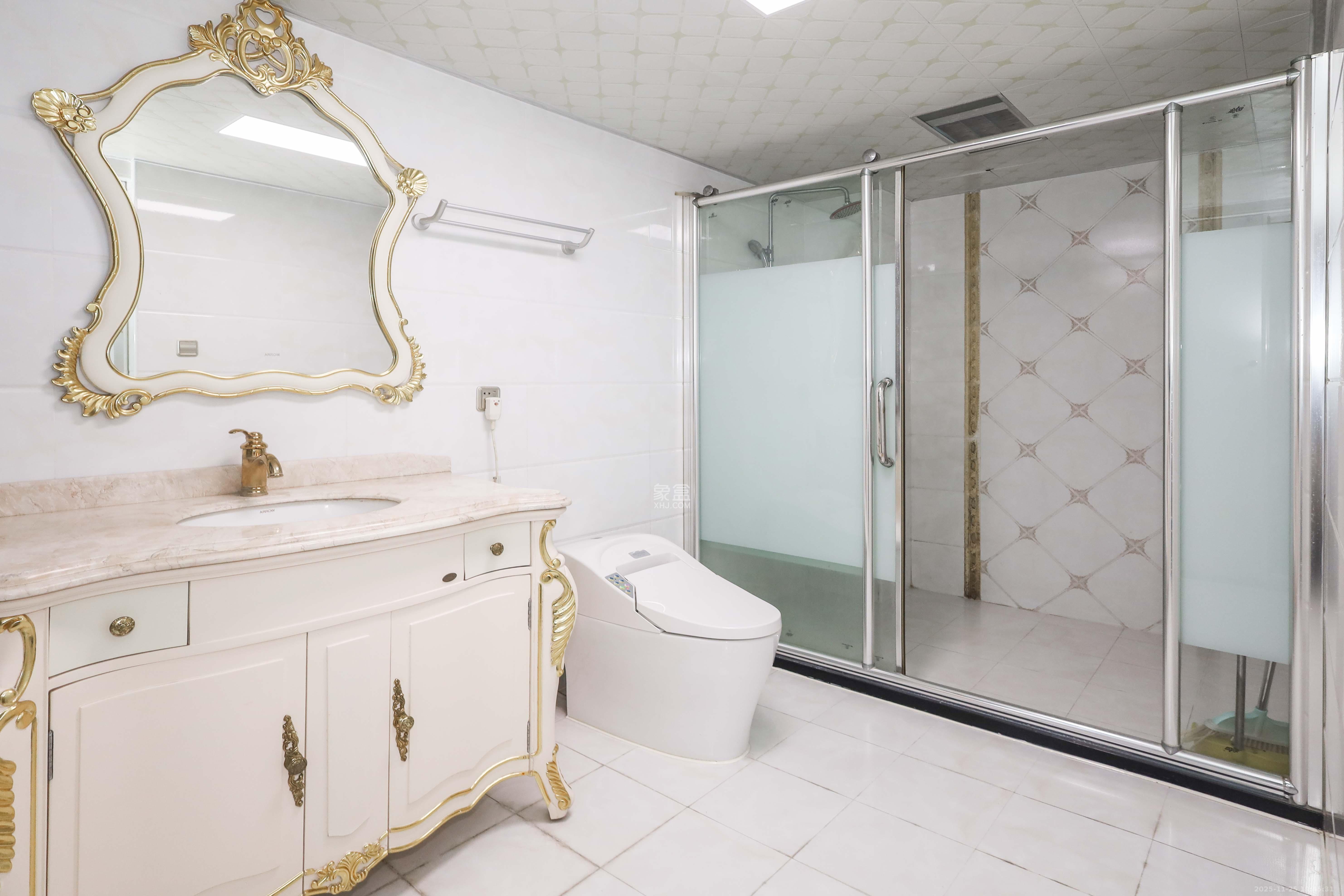 保利麓谷林语F区 1室0厅0卫 145.0万 保利麓谷林语F区 1室0厅0卫 145.0万卫生间