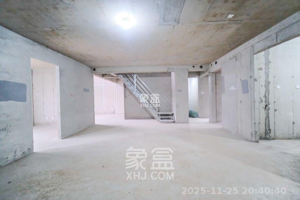 和顺府  1室0厅0卫    1300.0元/月