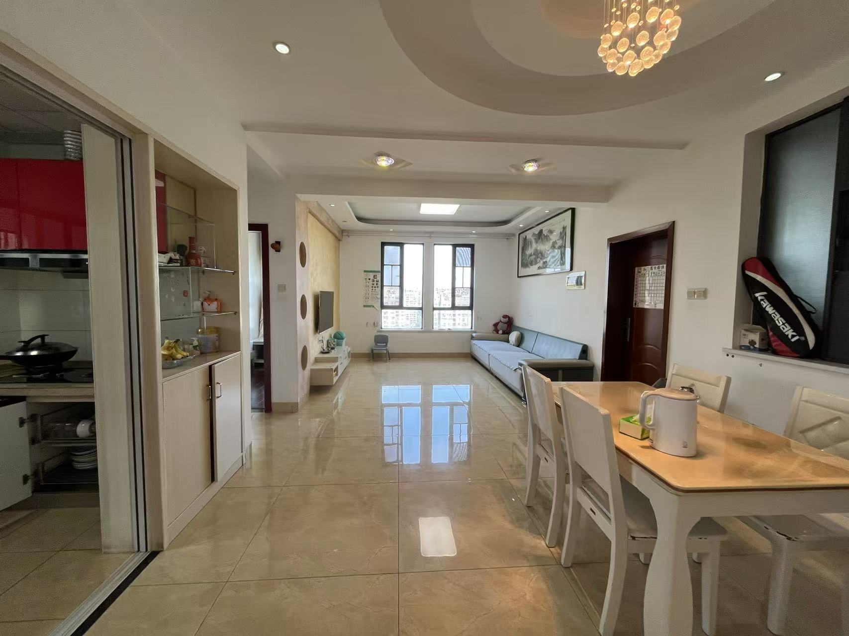 泰山公馆 3室2厅1卫 48.0万 泰山公馆 3室2厅1卫 48.0万室内图