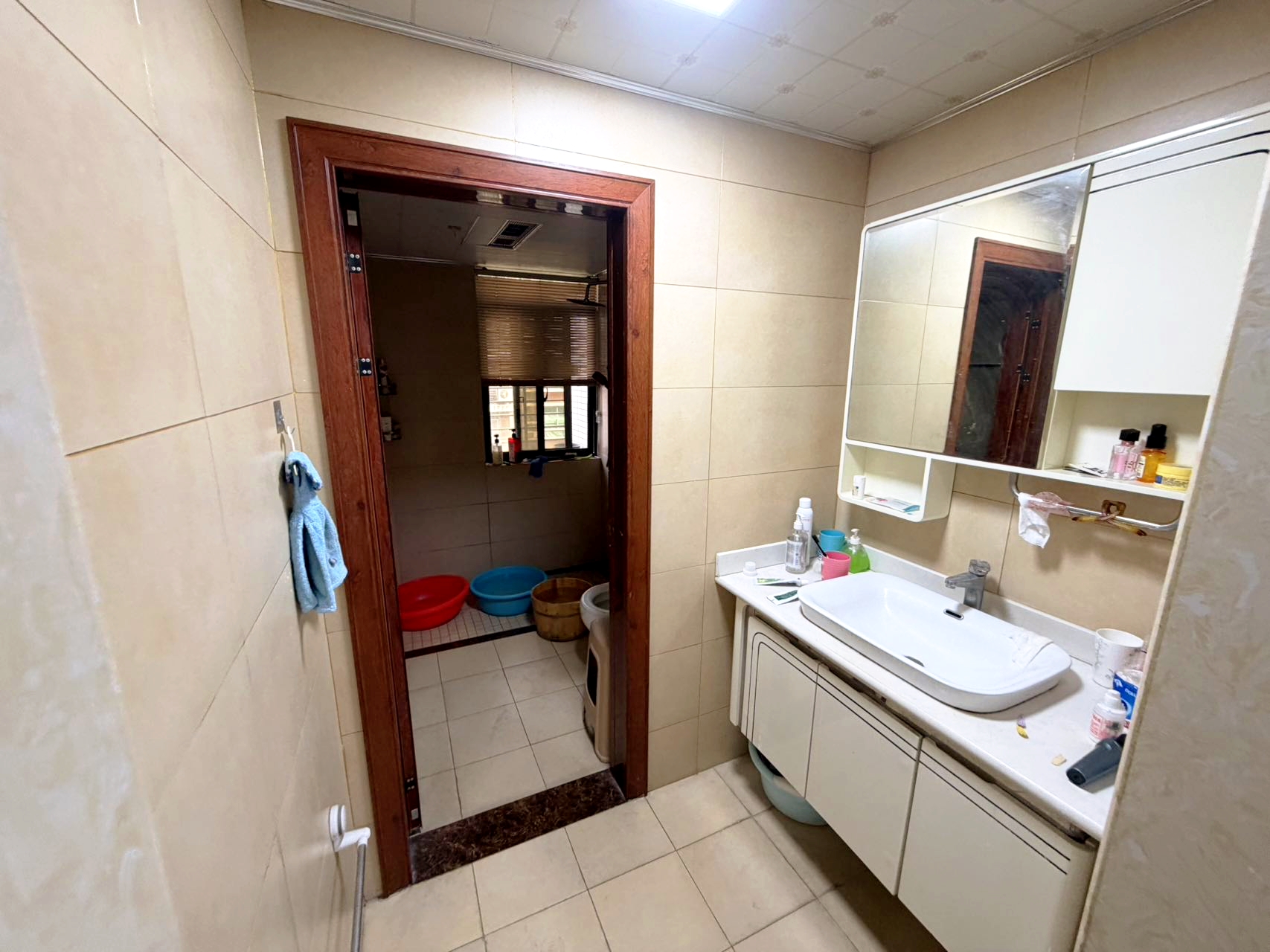 金碧花园 4室2厅2卫 82.0万 金碧花园 4室2厅2卫 82.0万室内图