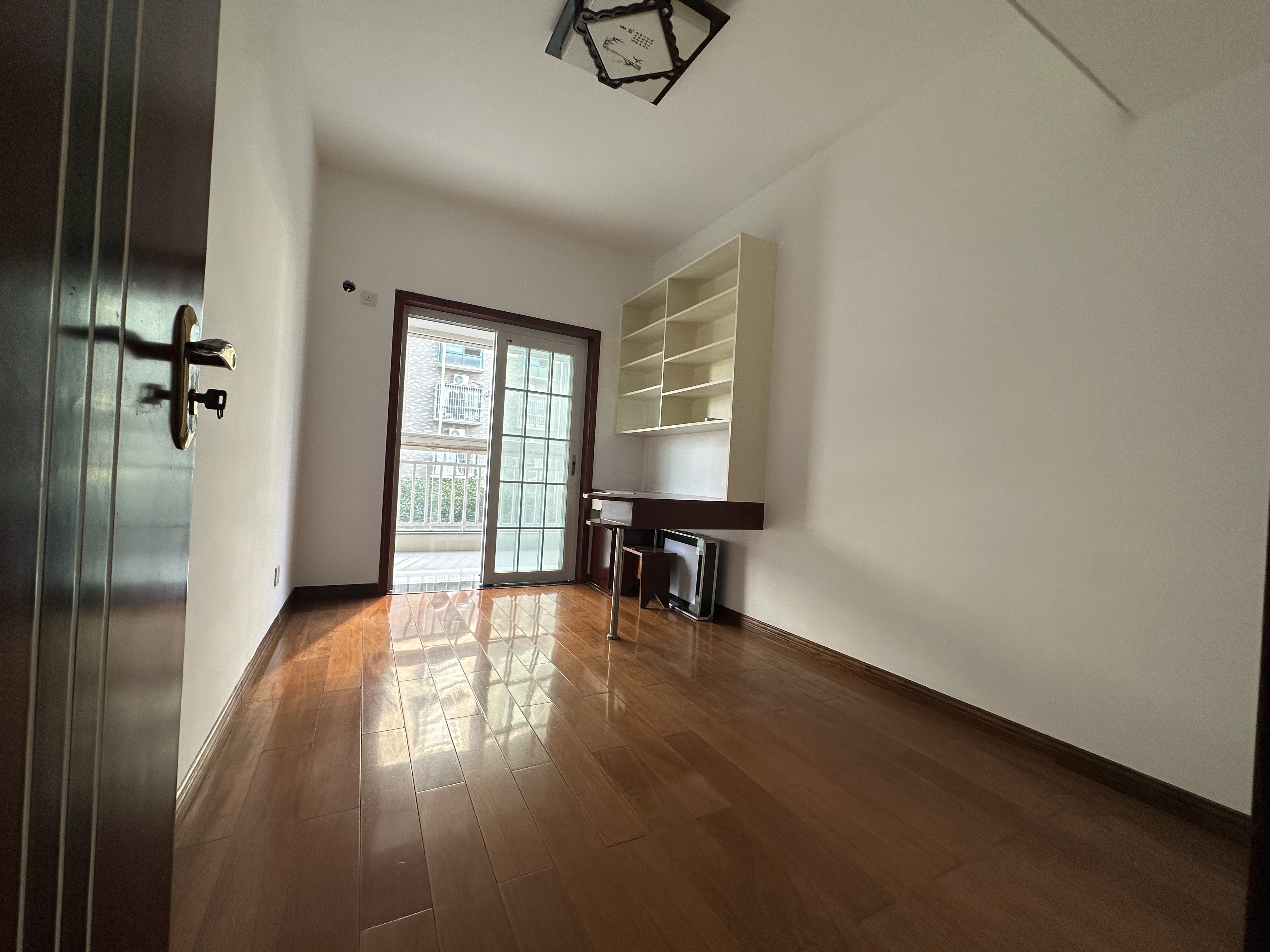 顺鑫佳园  4室2厅2卫    78.8万室内图