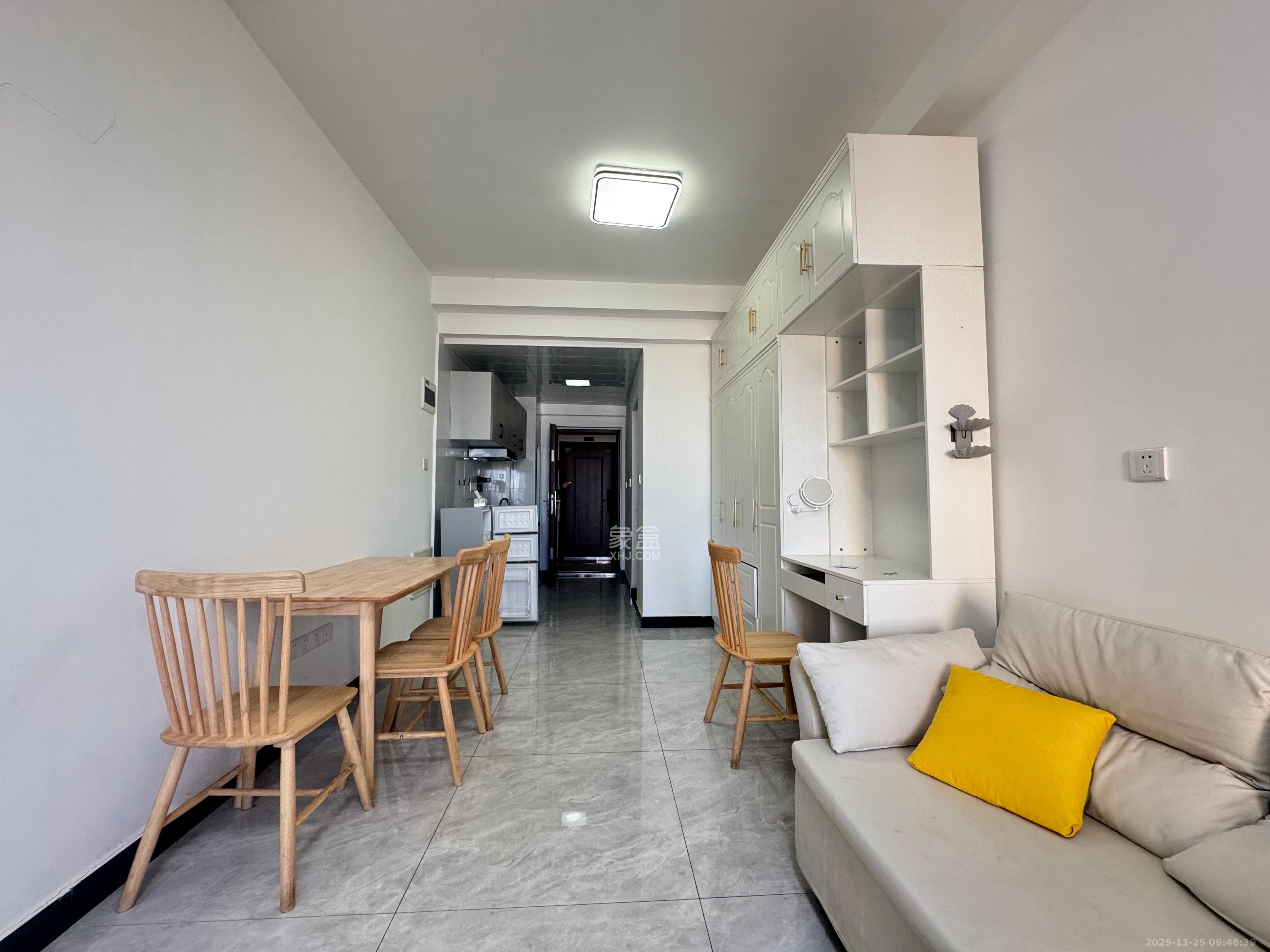 保利香槟国际 1室0厅0卫 1200.0元/月 保利香槟国际 1室0厅0卫 1200.0元/月室内图