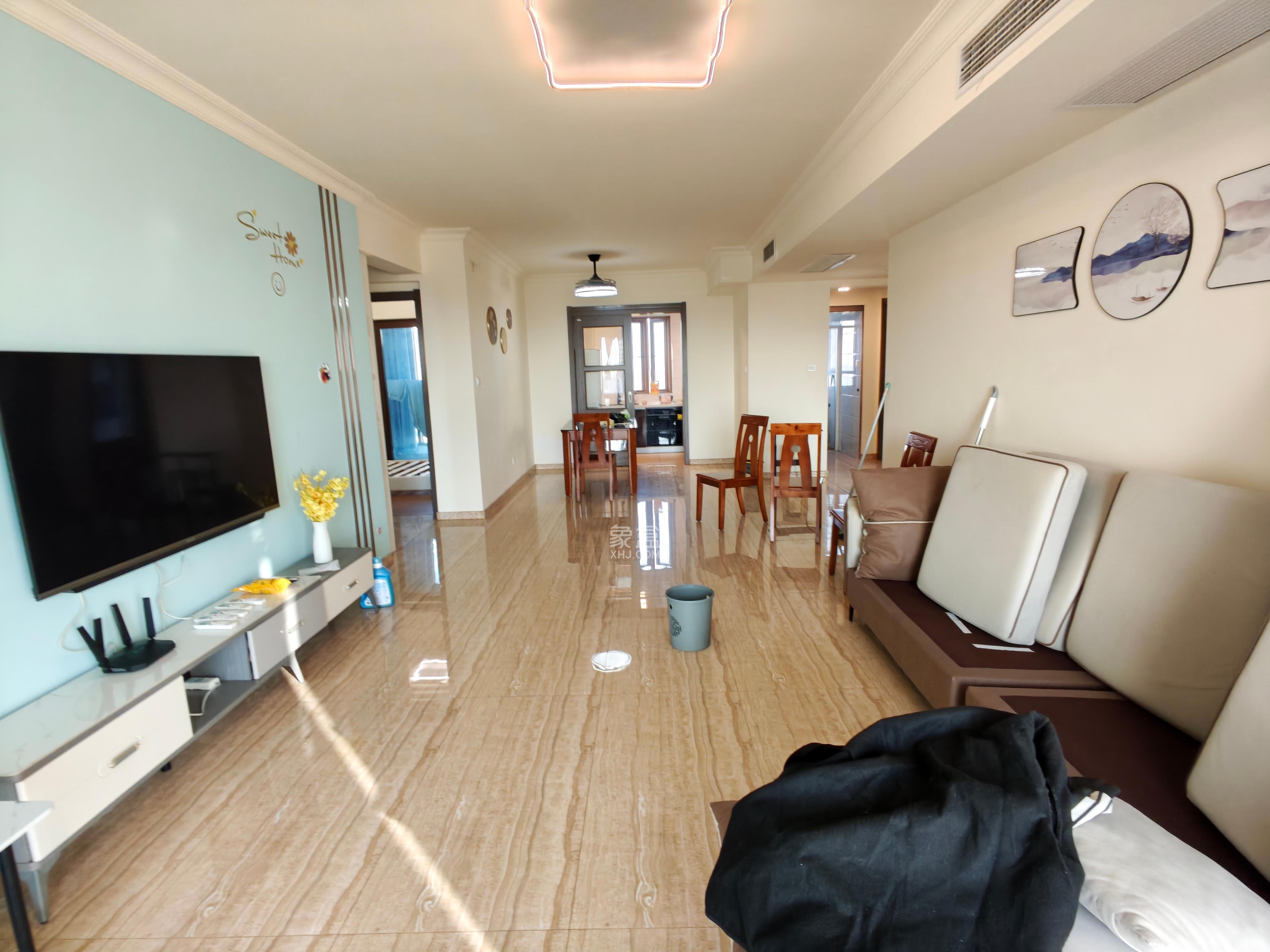 碧桂园翘楚棠 4室2厅2卫 2800.0元/月 碧桂园翘楚棠 4室2厅2卫 2800.0元/月室内图