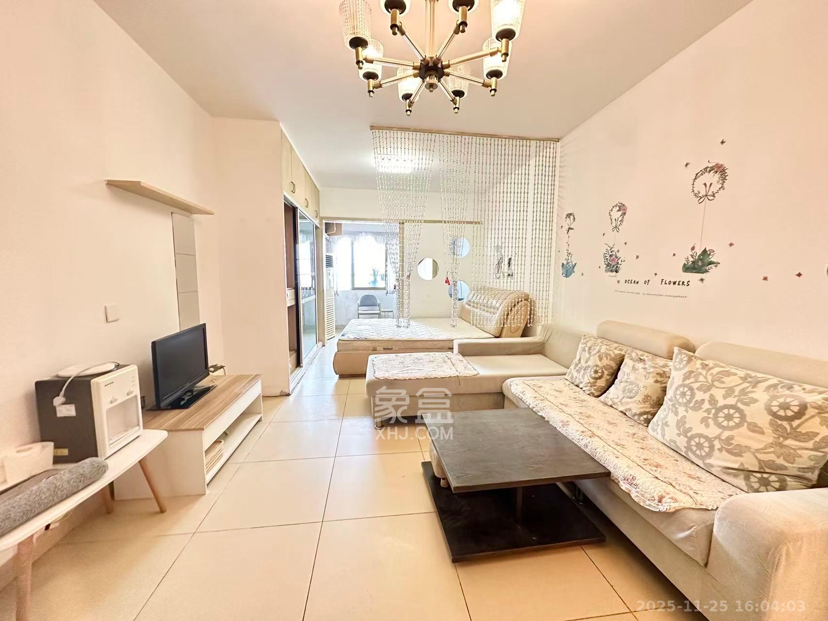 华府壹航线  1室1厅1卫    1400.0元/月室内图