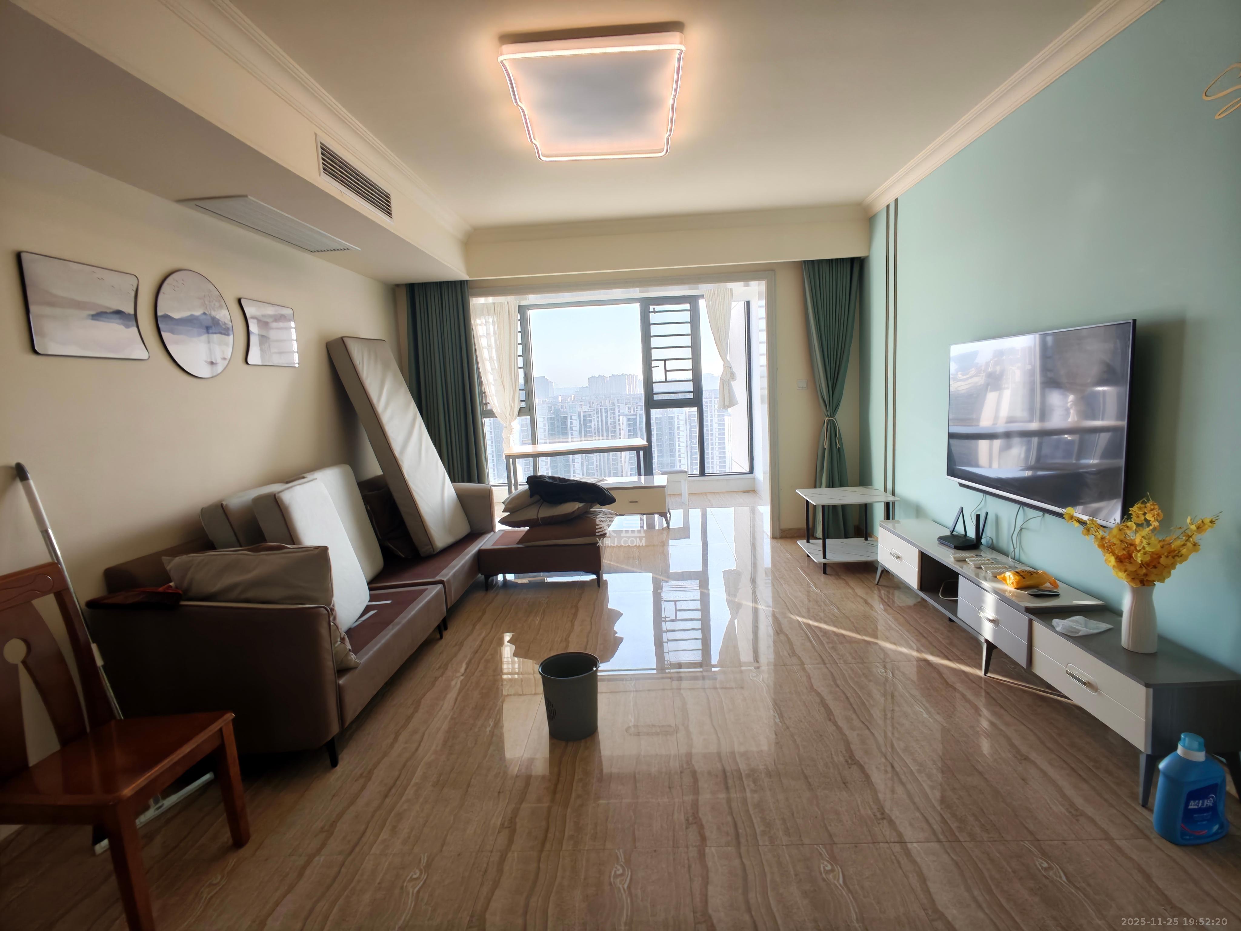 碧桂园翘楚棠  4室2厅2卫    2800.0元/月