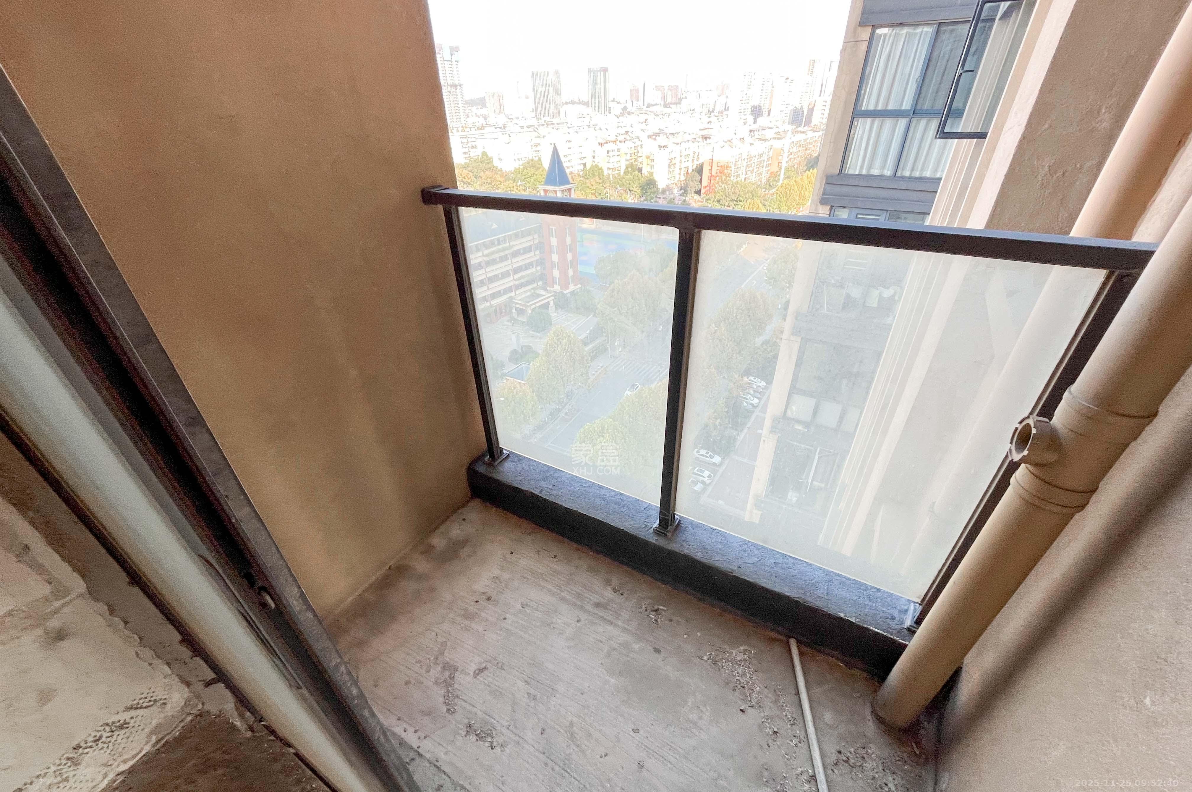 振业城二期 3室2厅2卫 131.8万 振业城二期 3室2厅2卫 131.8万其他