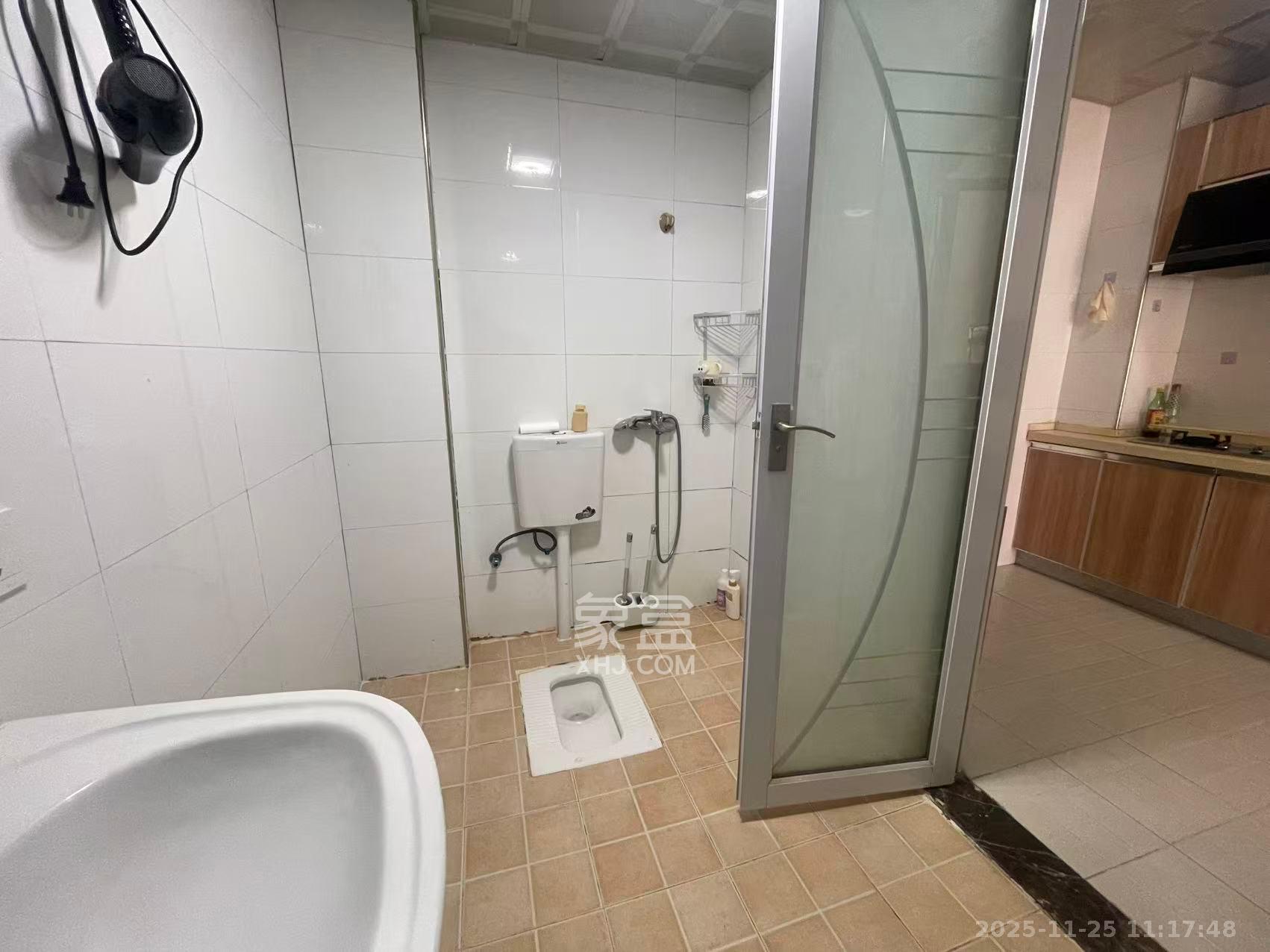 蝴蝶谷 1室1厅1卫 1200.0元/月 蝴蝶谷 1室1厅1卫 1200.0元/月室内图