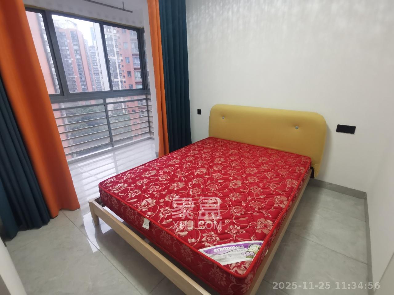 滨江君悦香邸 2室2厅1卫 2400.0元/月 滨江君悦香邸 2室2厅1卫 2400.0元/月室内图