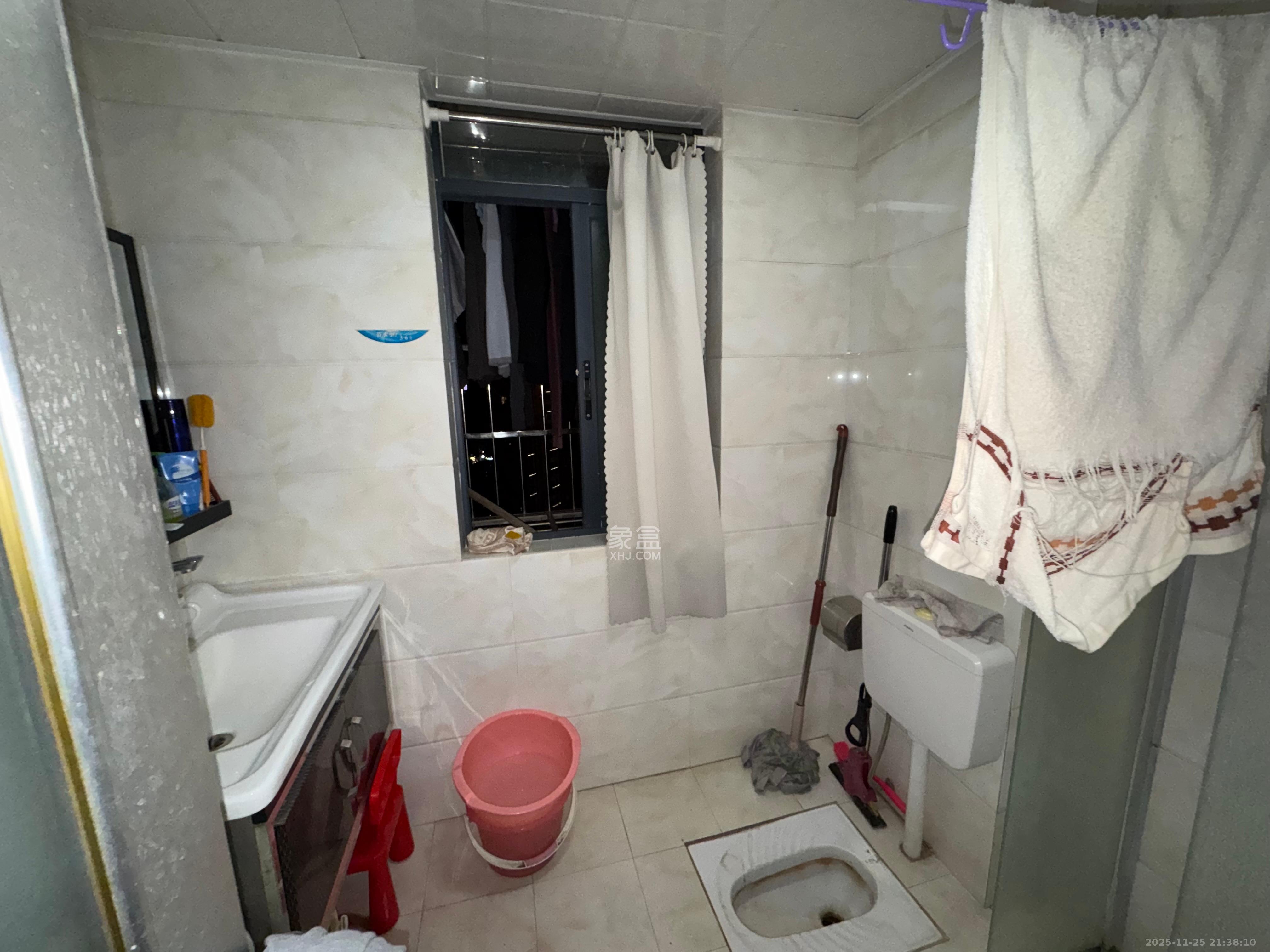 乾城(兴旺乾城) 3室1厅1卫 2700.0元/月 乾城(兴旺乾城) 3室1厅1卫 2700.0元/月室内图