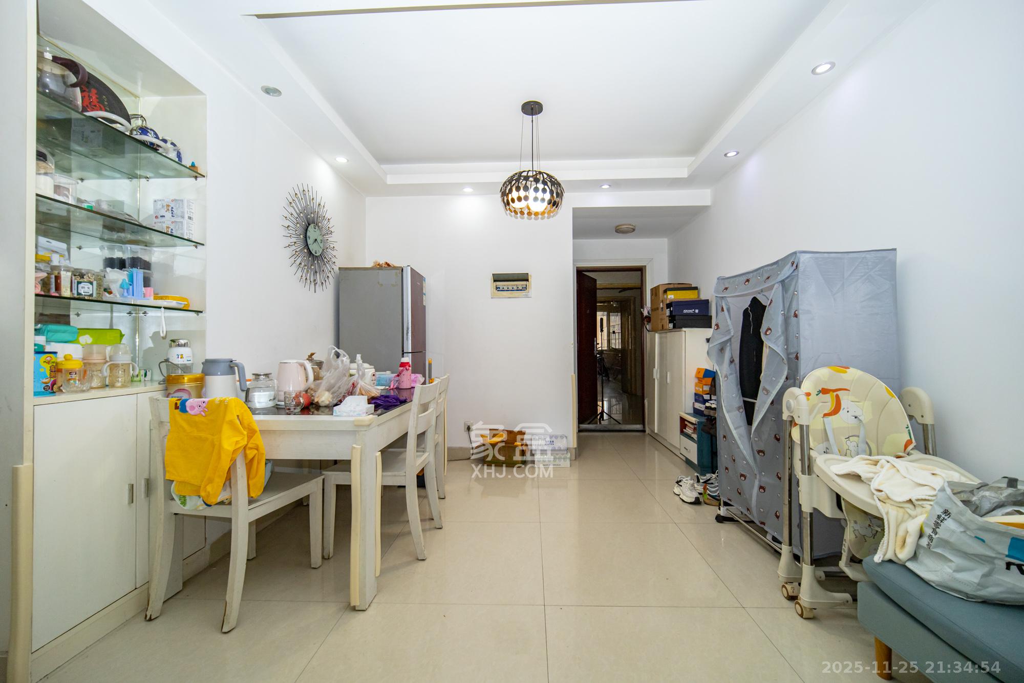 恒广国际景园一二区 2室2厅1卫 55.0万 恒广国际景园一二区 2室2厅1卫 55.0万其他