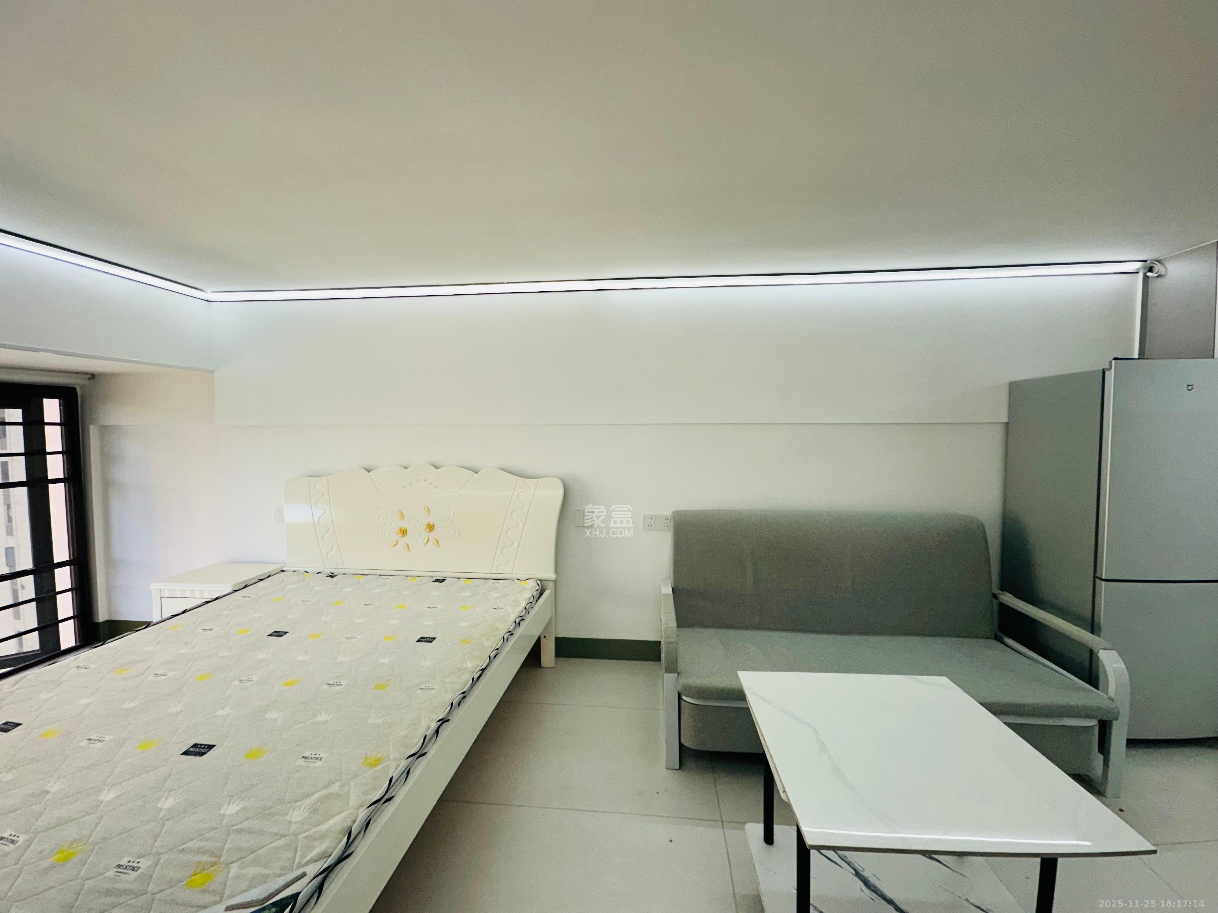 金茂建发泊悦 1室1厅1卫 1350.0元/月 金茂建发泊悦 1室1厅1卫 1350.0元/月室内图