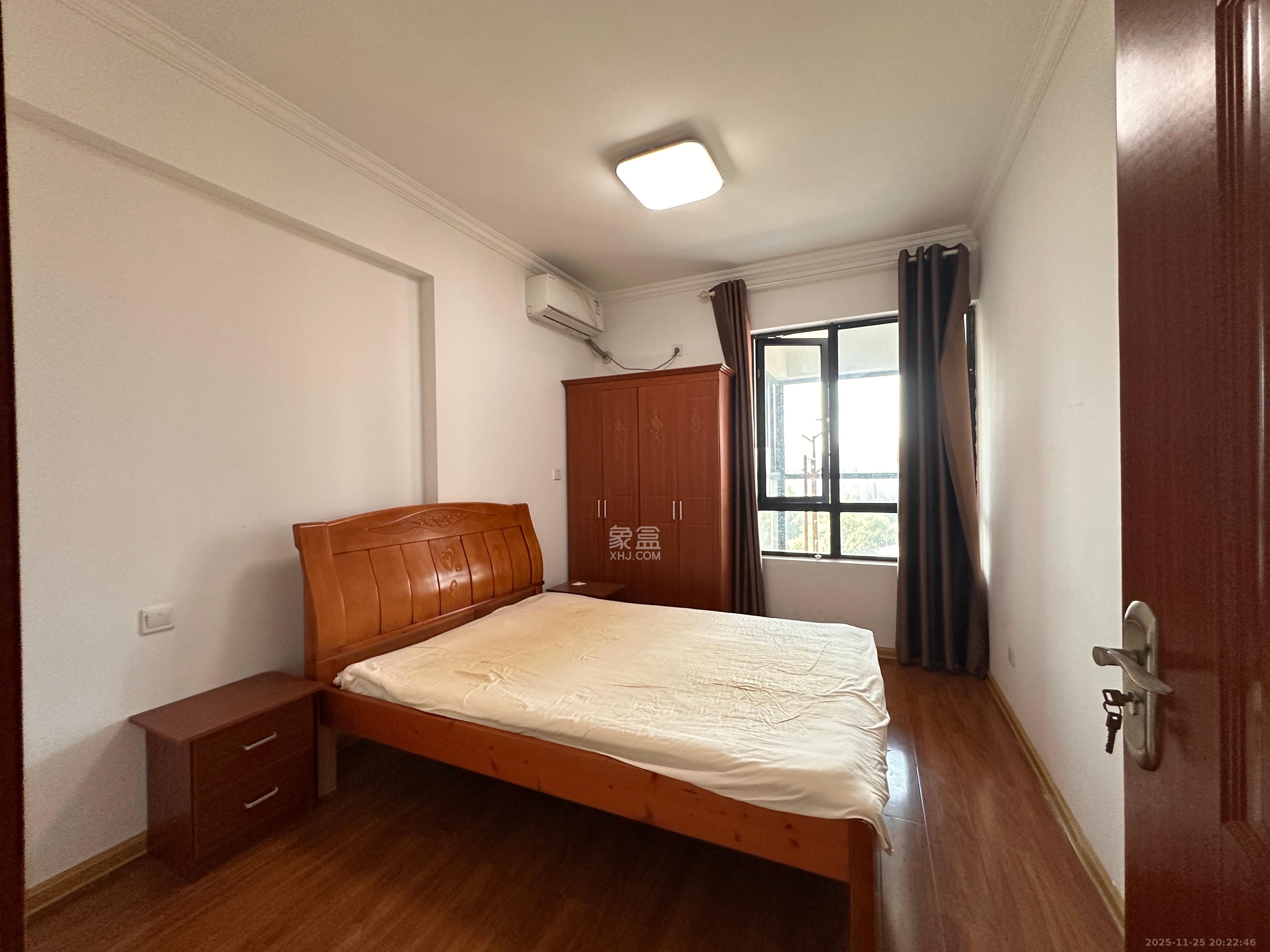 荣悦台  3室2厅2卫    3600.0元/月室内图