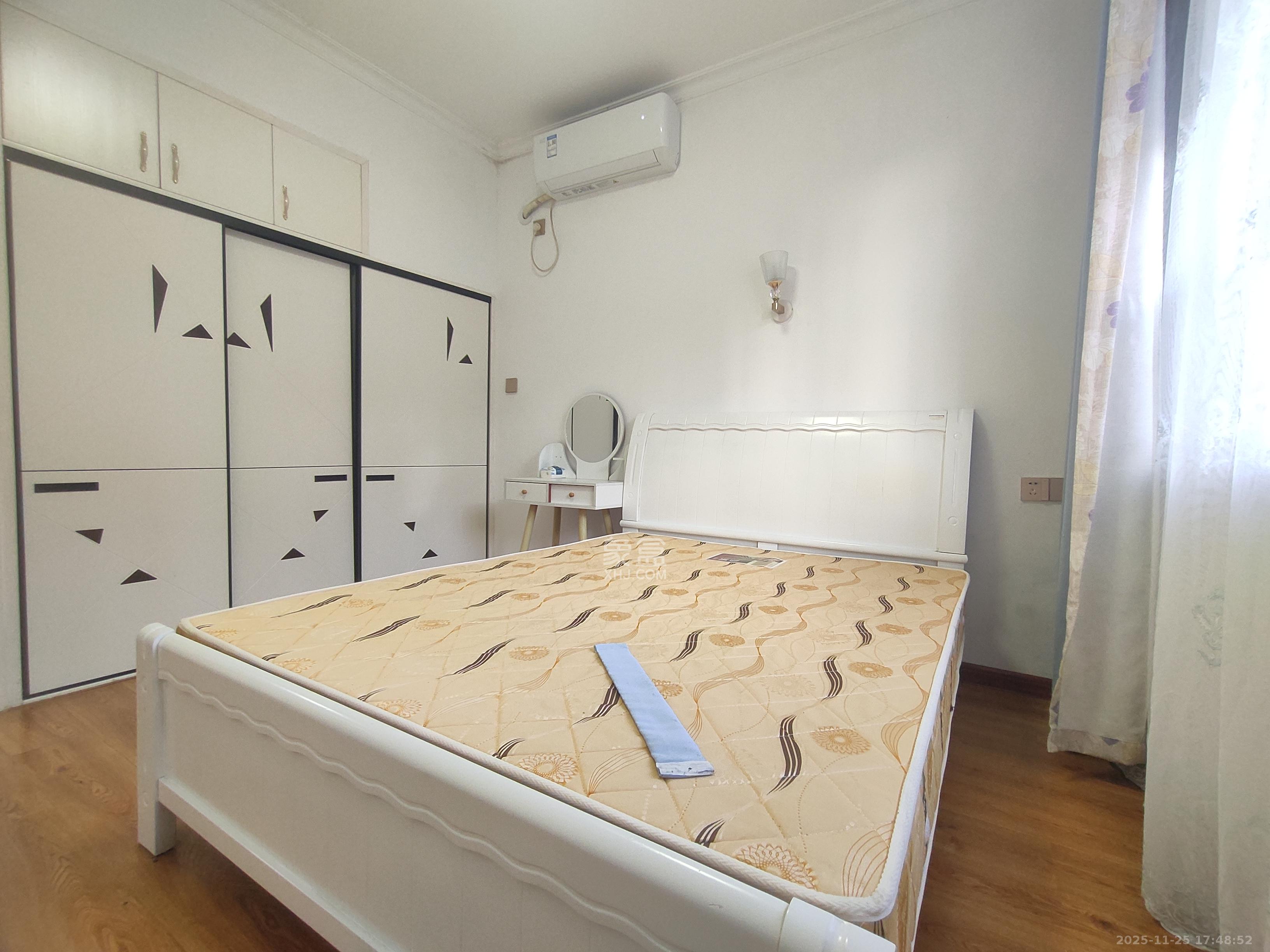 中国铁建梅溪青秀二期 3室2厅2卫 2400.0元/月 中国铁建梅溪青秀二期 3室2厅2卫 2400.0元/月室内图