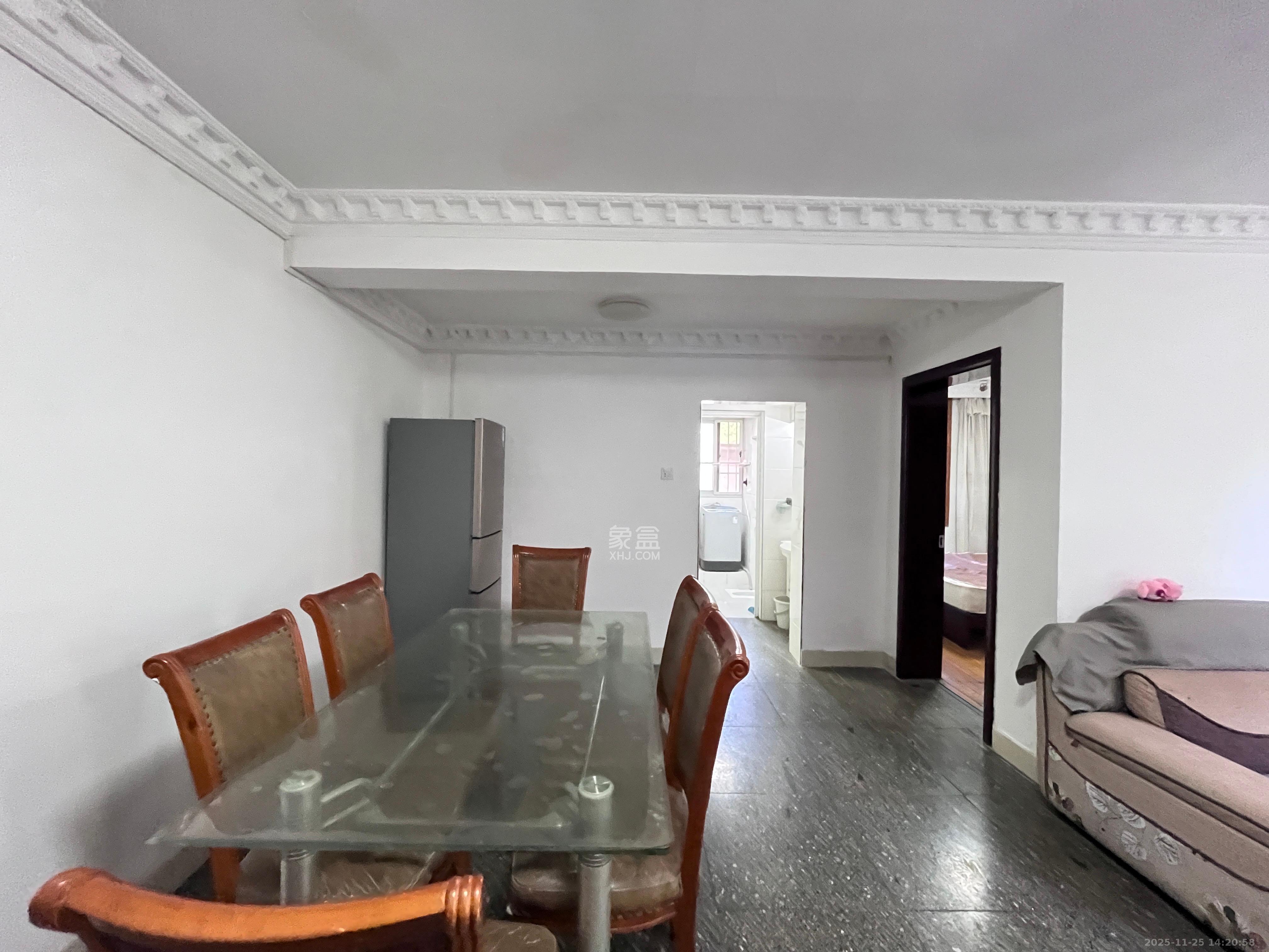 恒达花园  2室2厅1卫    1600.0元/月室内图