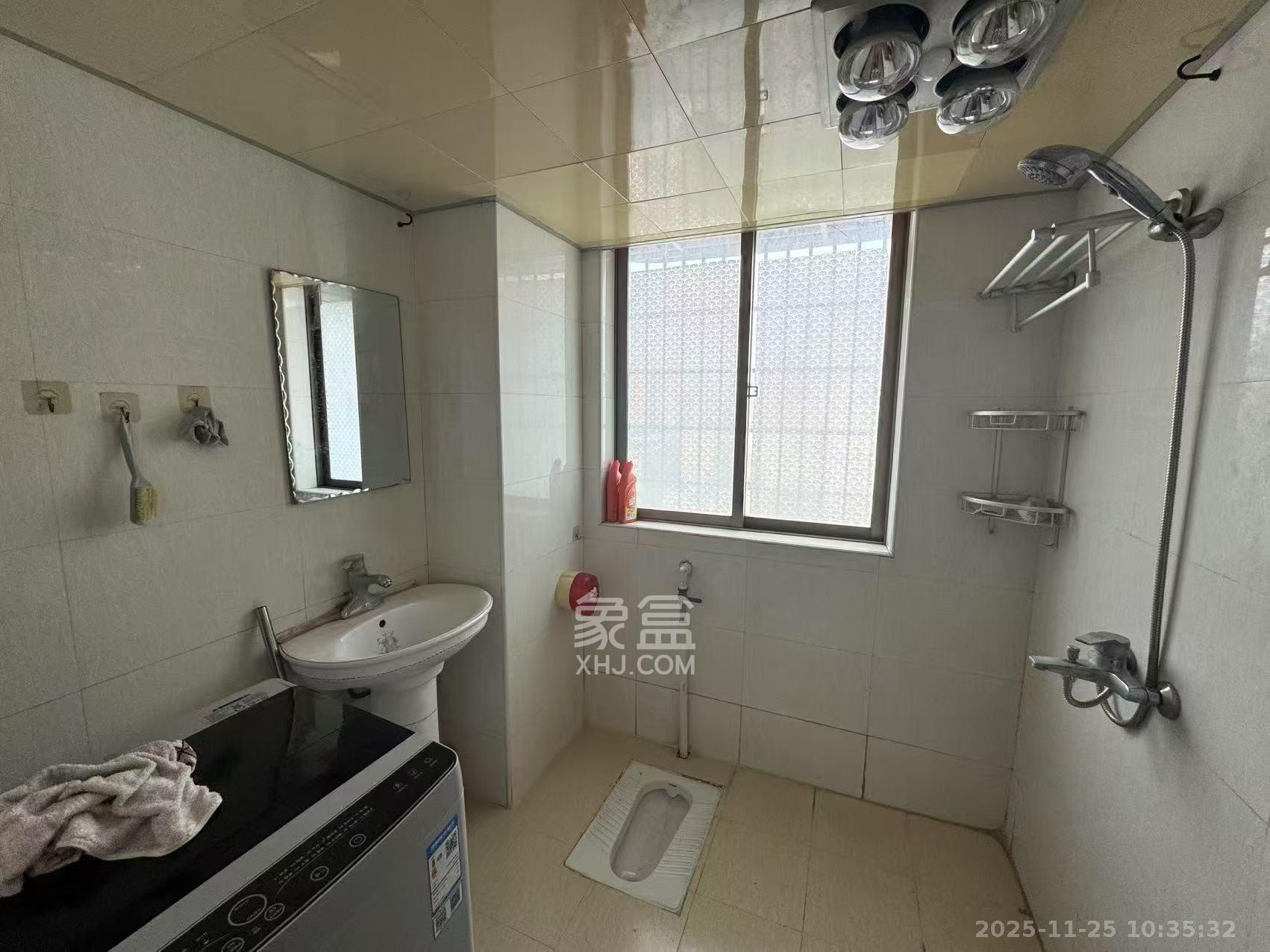 香颂国际 1室1厅1卫 1600.0元/月 香颂国际 1室1厅1卫 1600.0元/月室内图