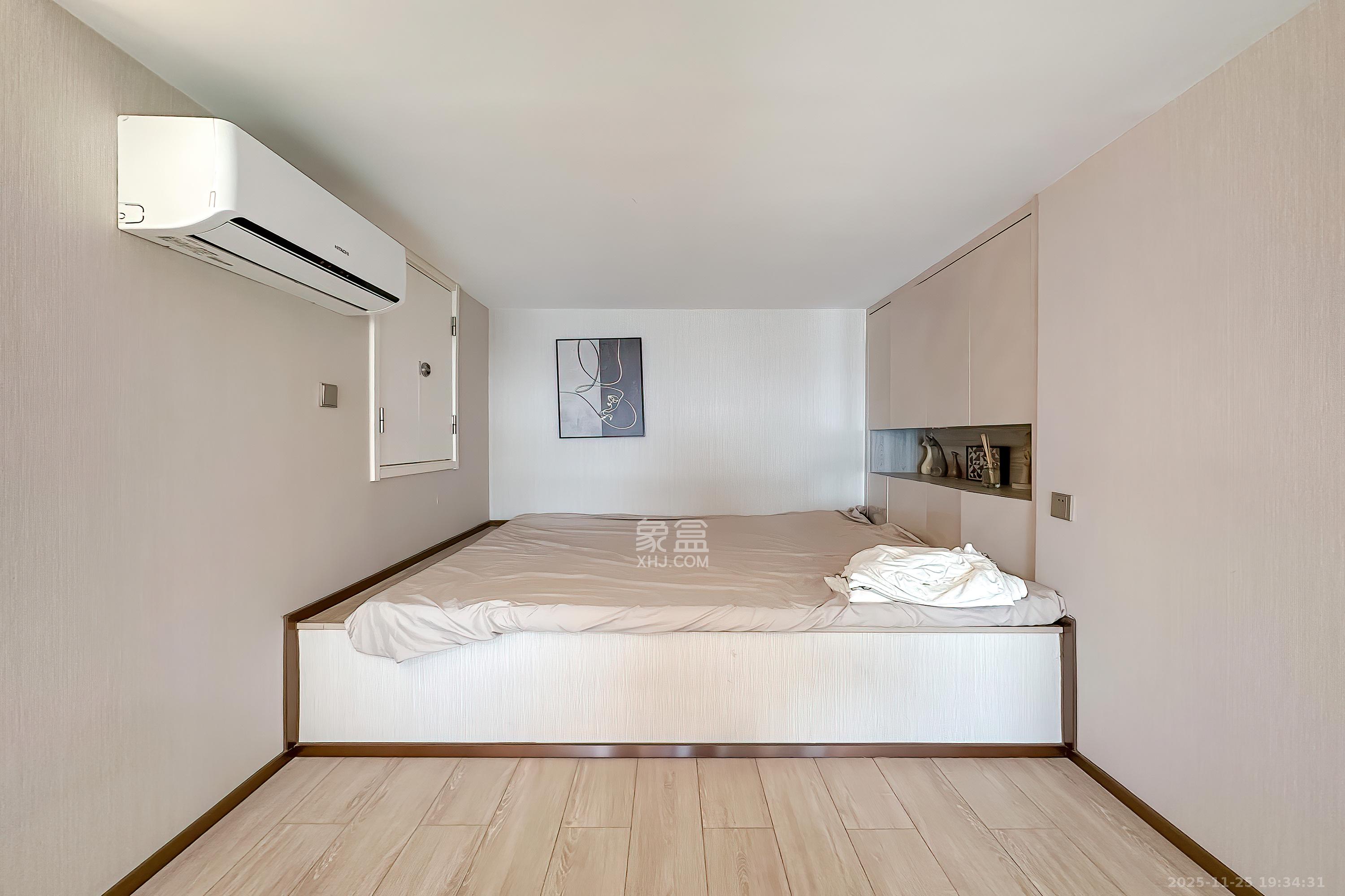 华远华时代  2室1厅1卫    48.0万卧室