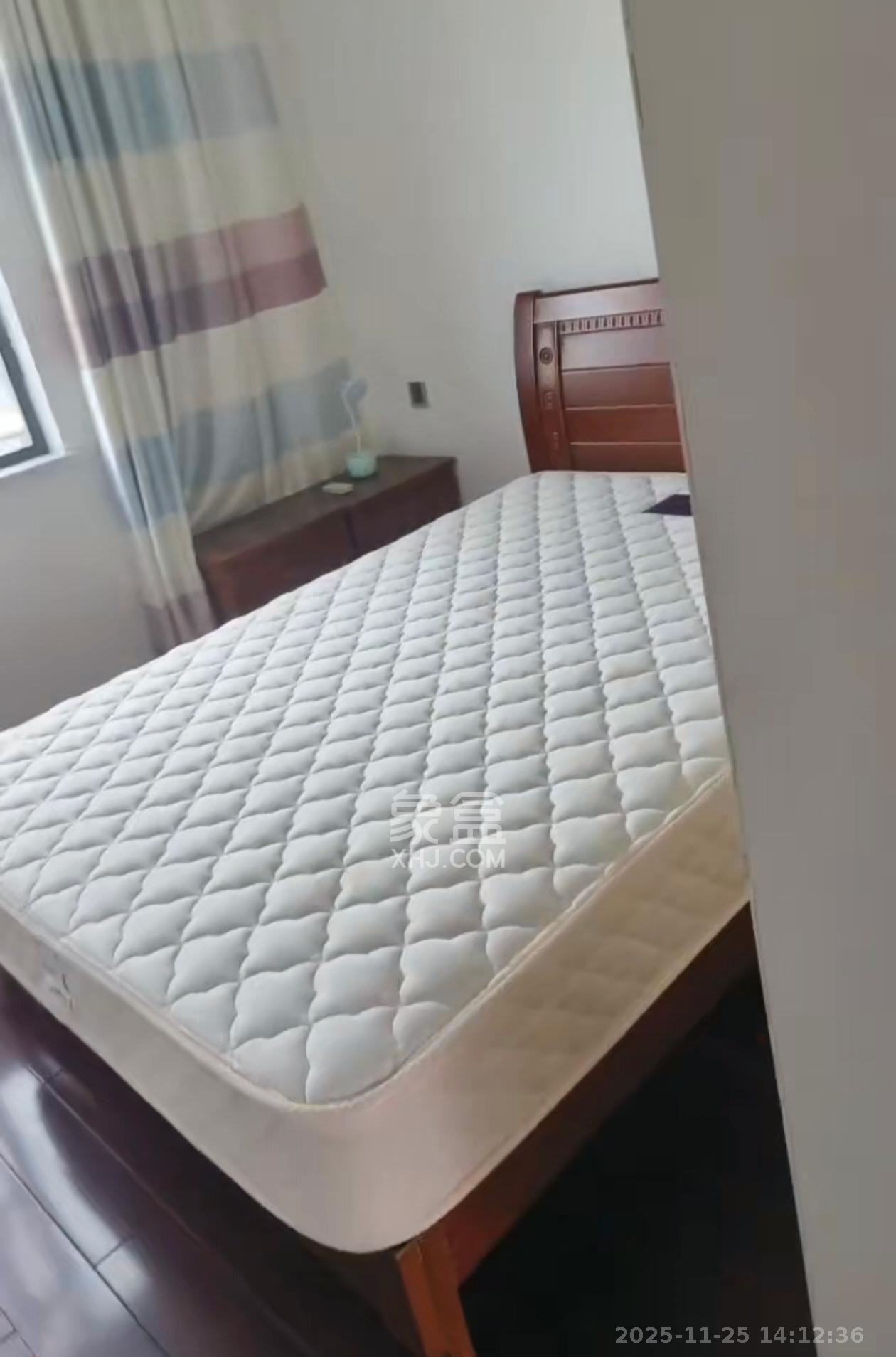 汇一城(汇壹公馆) 3室2厅1卫 2500.0元/月 汇一城(汇壹公馆) 3室2厅1卫 2500.0元/月室内图