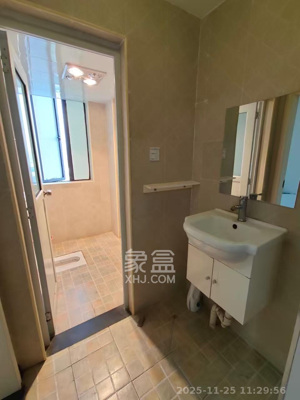 麓谷星辰  2室1厅1卫    1900.0元/月室内图