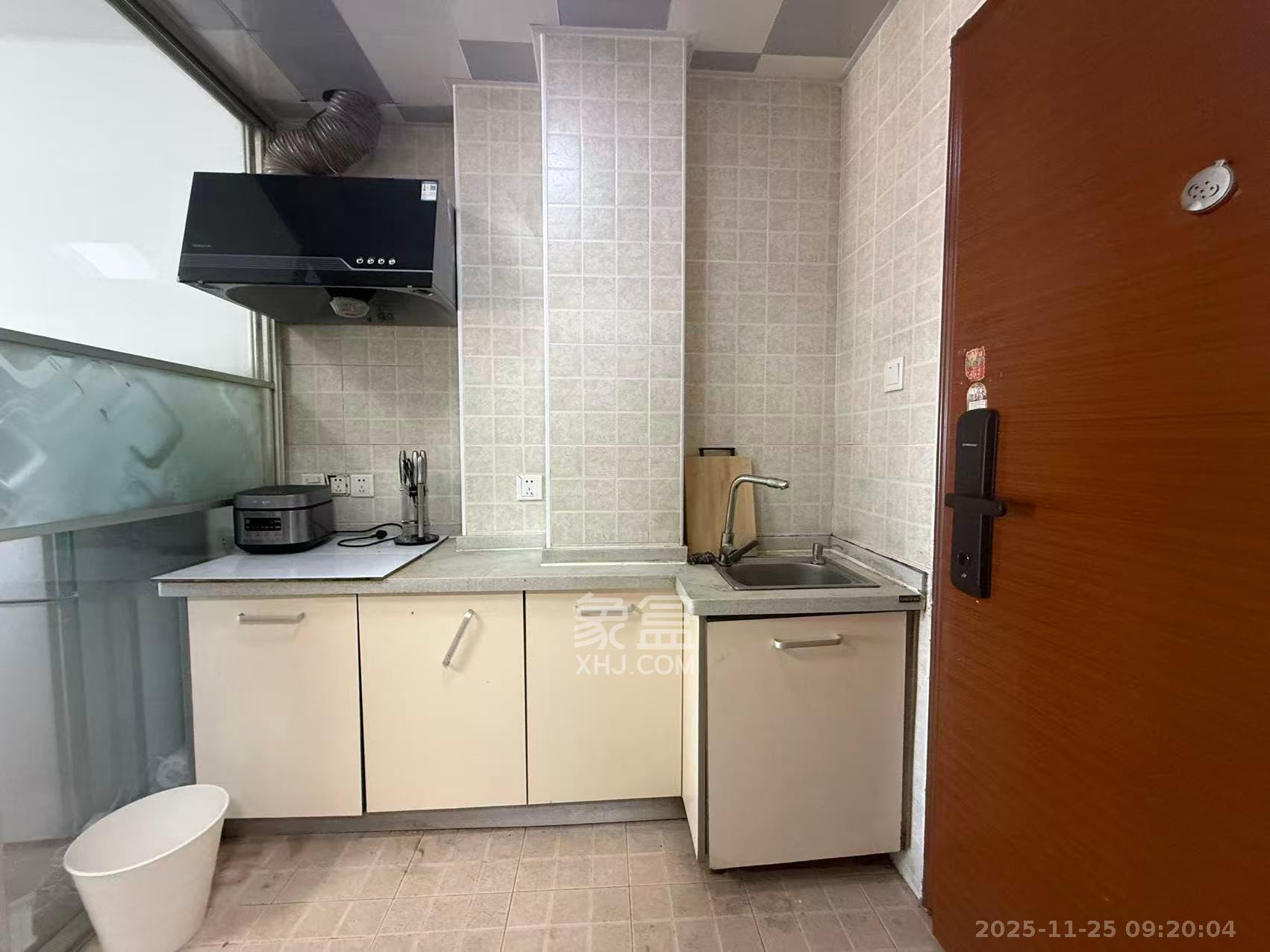 万博汇  1室1厅1卫    1500.0元/月室内图