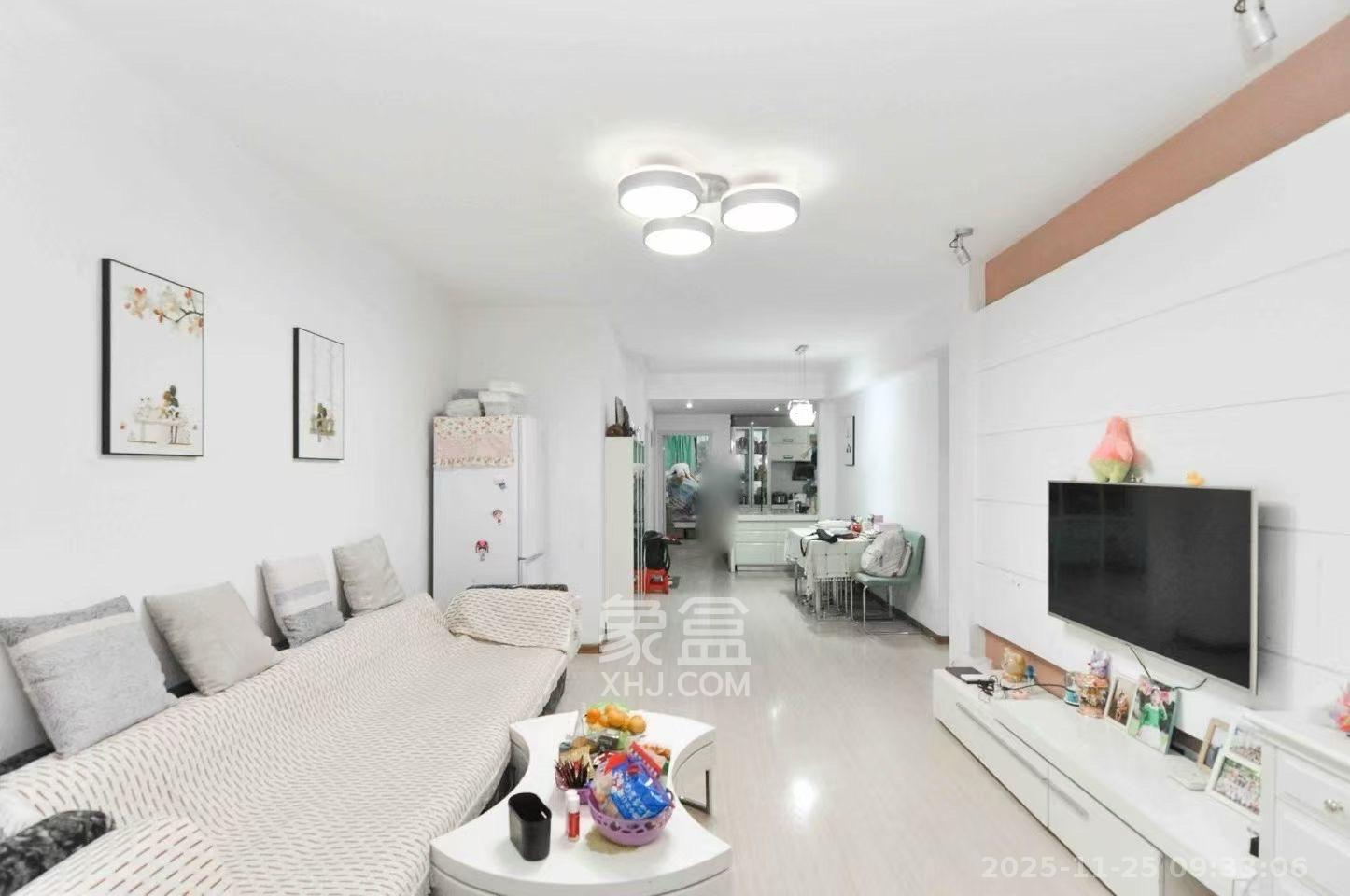 中一鲲出（鲲鹏府）  1室1厅1卫    2100.0元/月