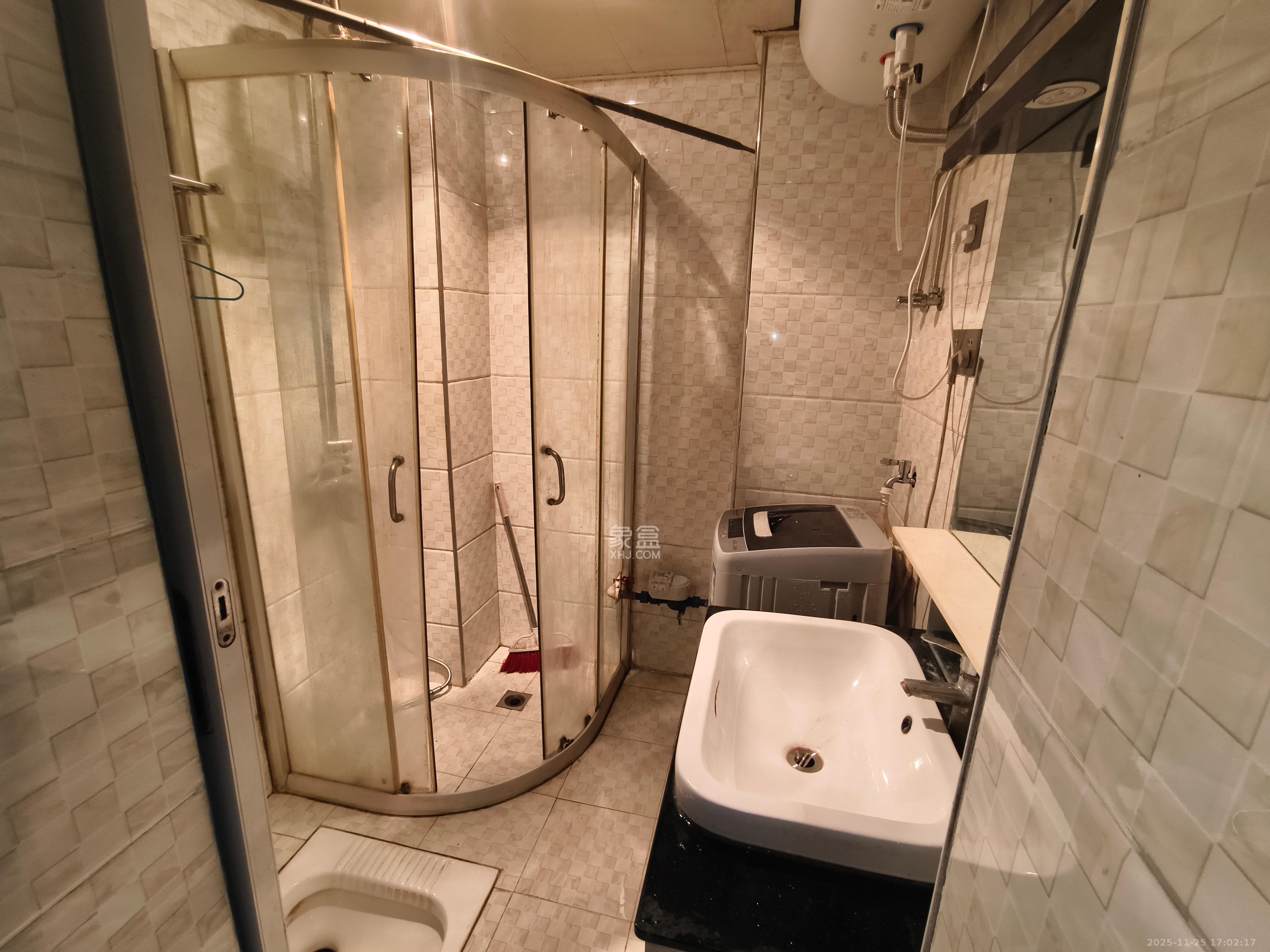 克拉美丽山庄(晟领国际) 1室1厅1卫 900.0元/月 克拉美丽山庄(晟领国际) 1室1厅1卫 900.0元/月室内图