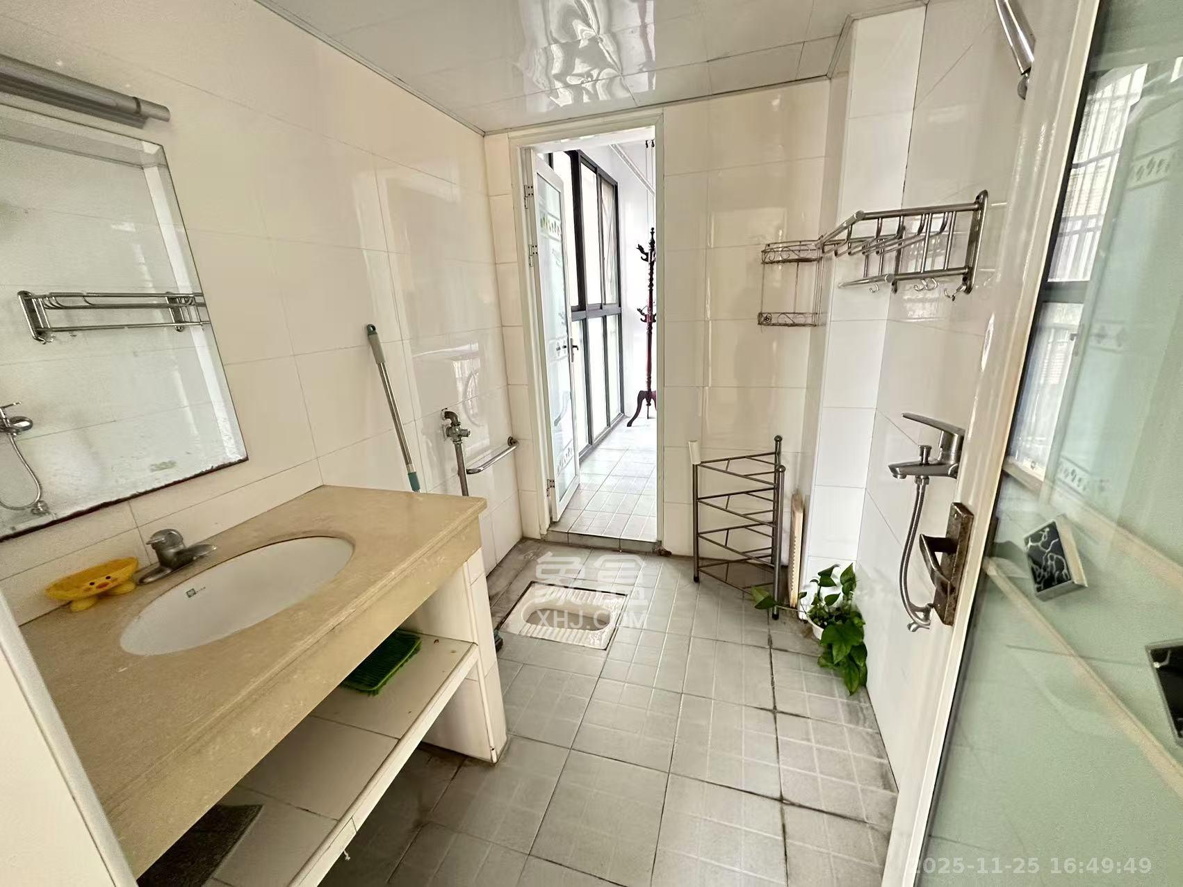 君庭金福苑  2室2厅1卫    2380.0元/月室内图