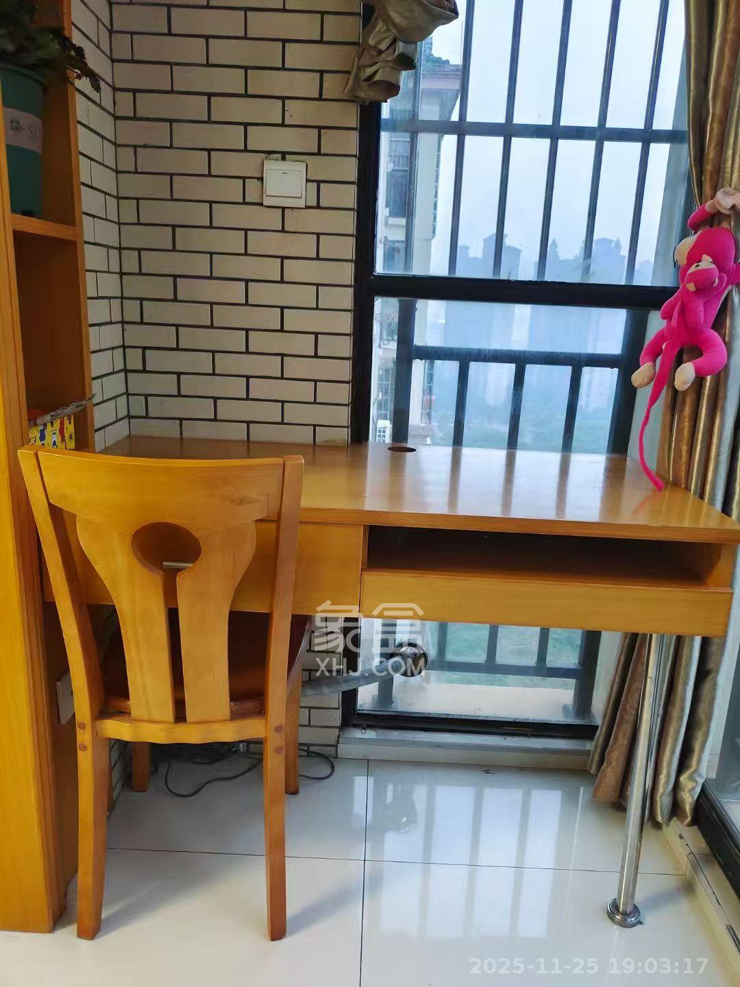 三景国际 3室1厅1卫 1450.0元/月 三景国际 3室1厅1卫 1450.0元/月室内图