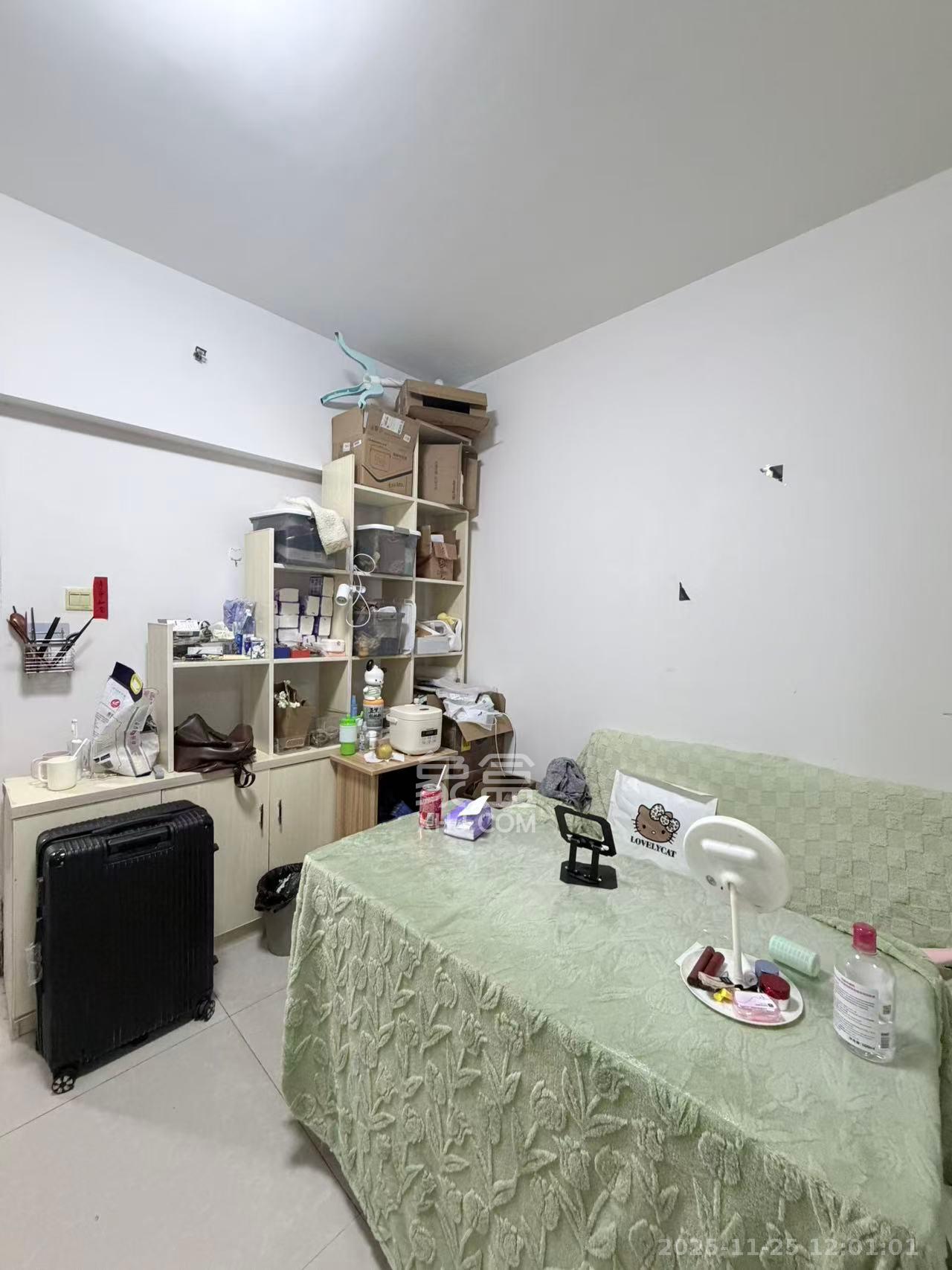 世纪桃花苑  1室0厅1卫    1200.0元/月