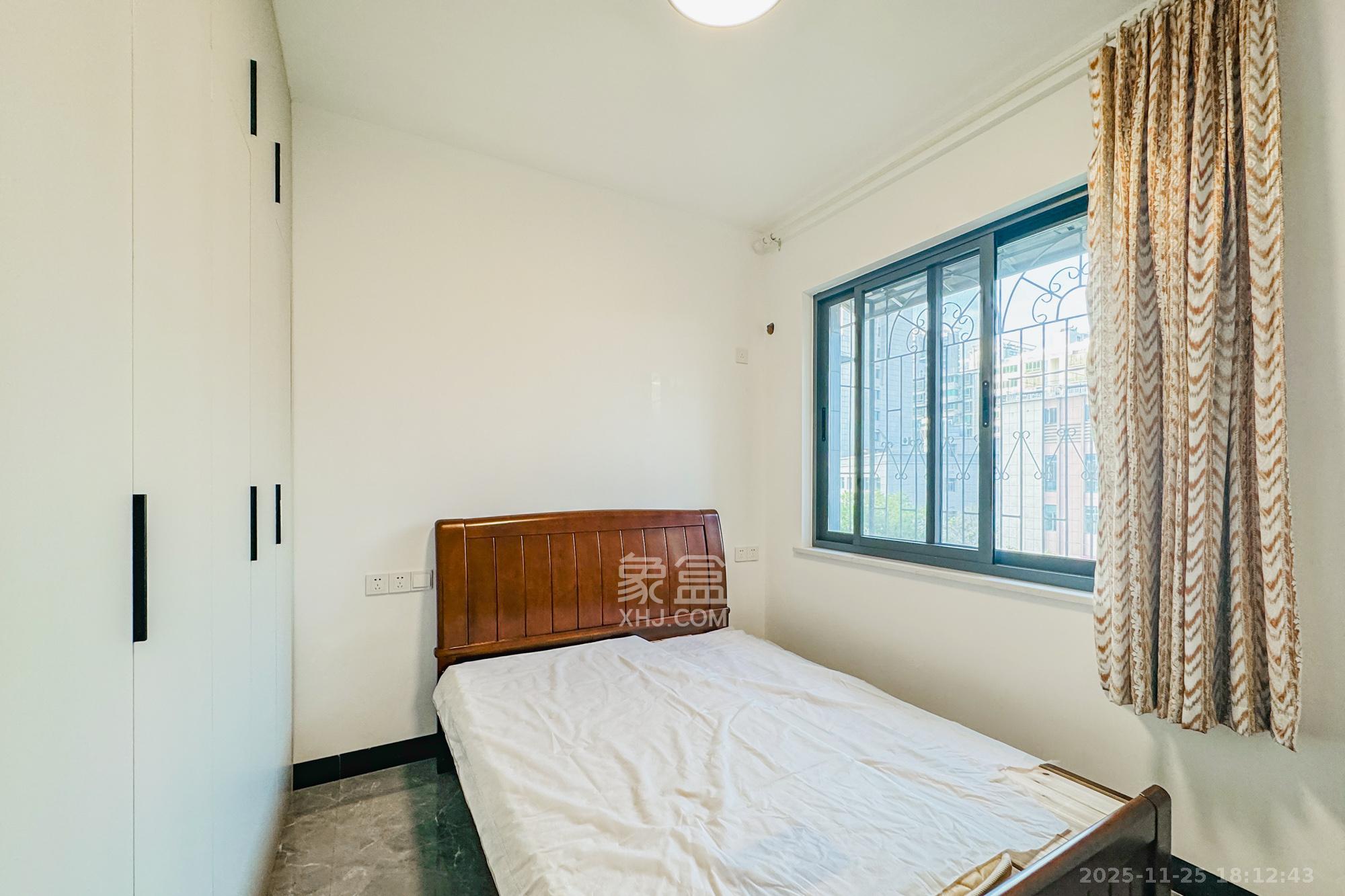 金星小区 1室0厅0卫 105.0万 金星小区 1室0厅0卫 105.0万卧室