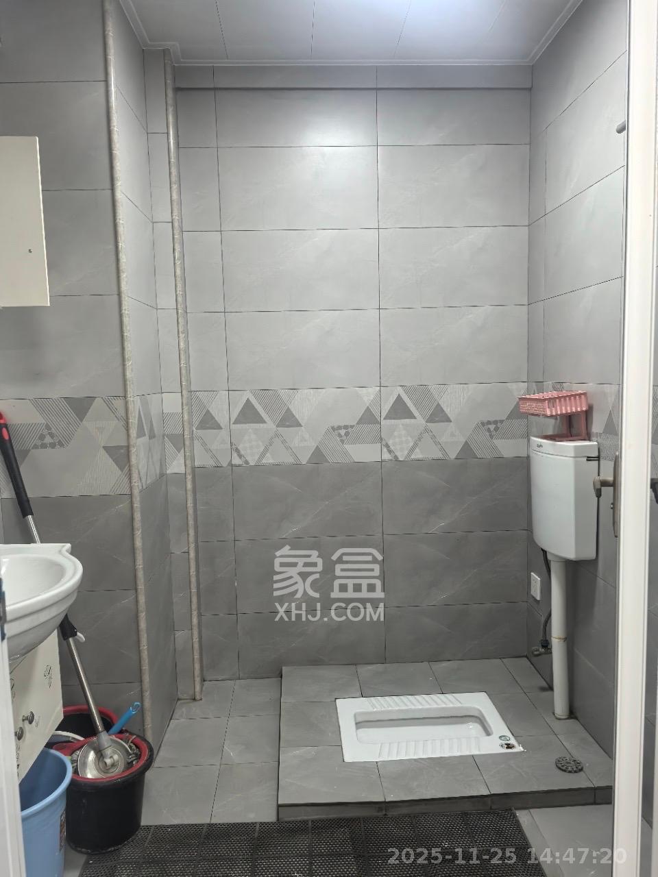 复地星光天地  1室1厅1卫    3000.0元/月室内图