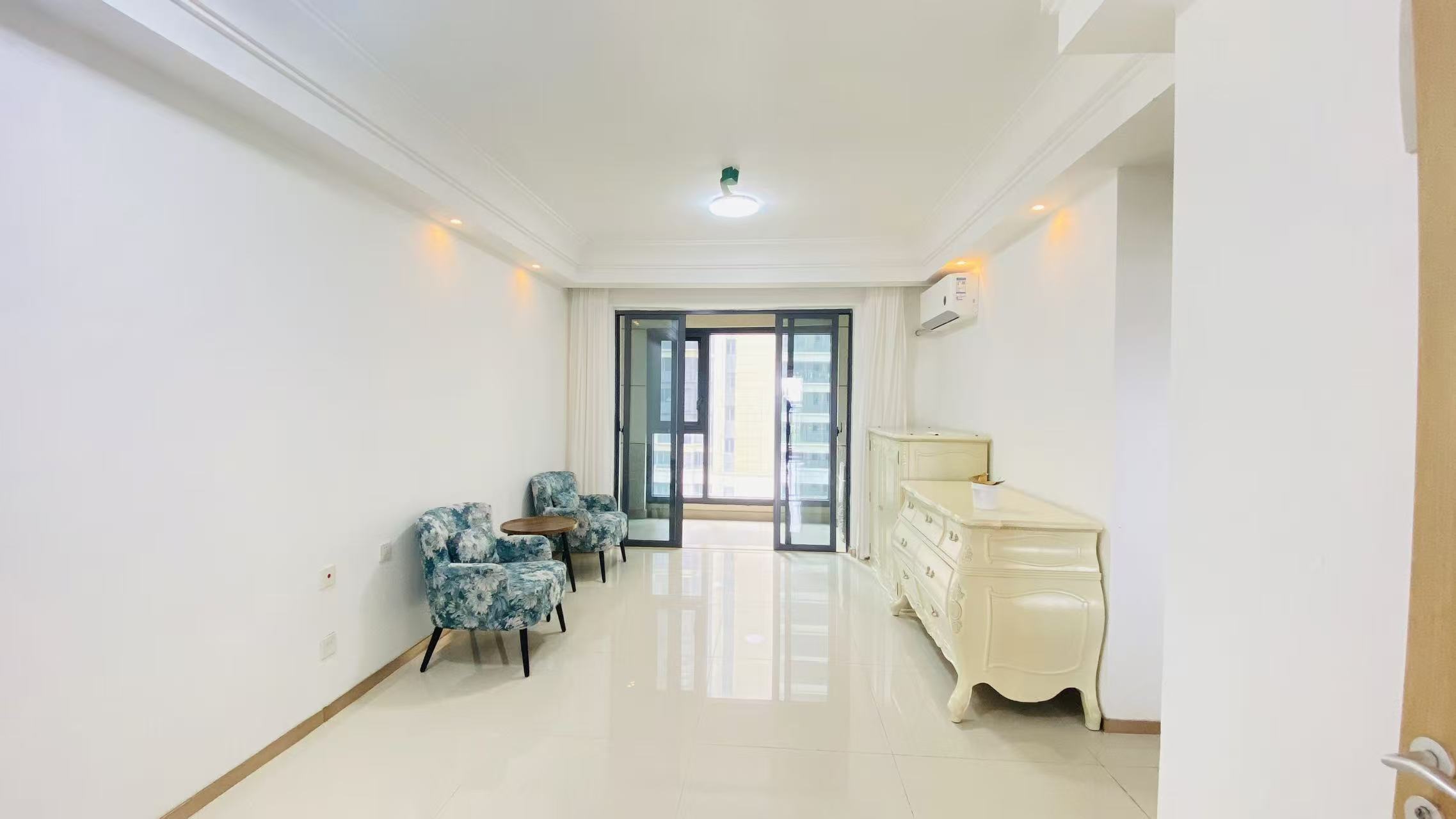 环球100宝龙城 2室1厅1卫 1500.0元/月 环球100宝龙城 2室1厅1卫 1500.0元/月室内图