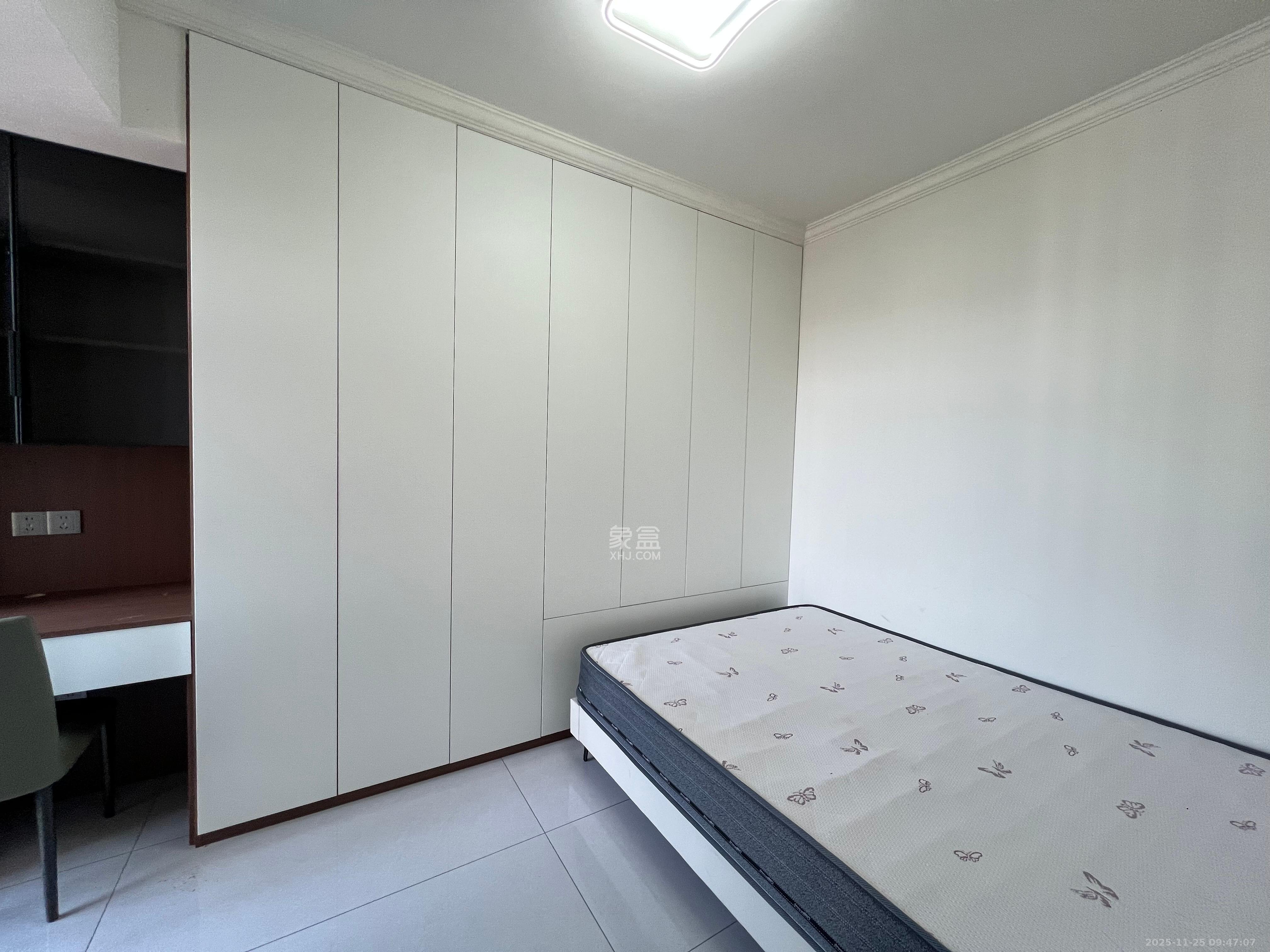 嘉雨东苑 2室1厅1卫 3500.0元/月 嘉雨东苑 2室1厅1卫 3500.0元/月室内图