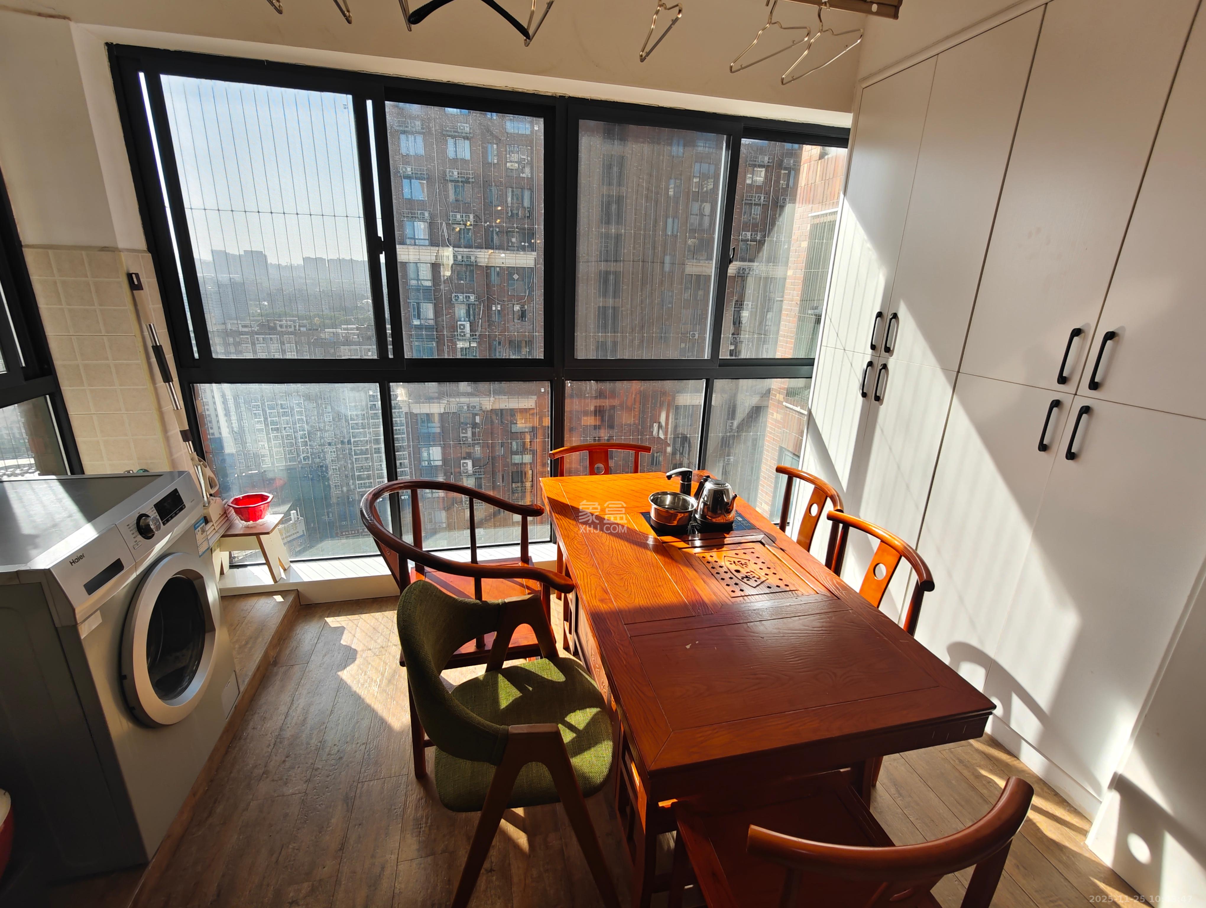 半山壹号 3室2厅2卫 3500.0元/月 半山壹号 3室2厅2卫 3500.0元/月室内图