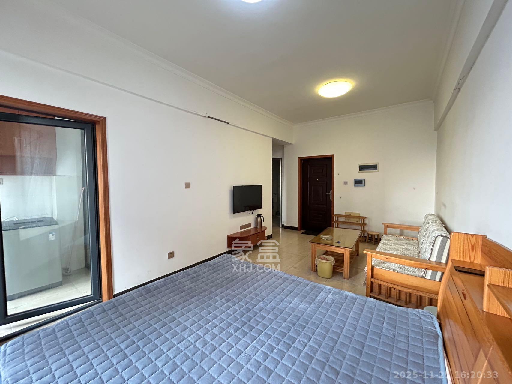 地华梅溪湖畔 1室1厅1卫 1700.0元/月 地华梅溪湖畔 1室1厅1卫 1700.0元/月室内图