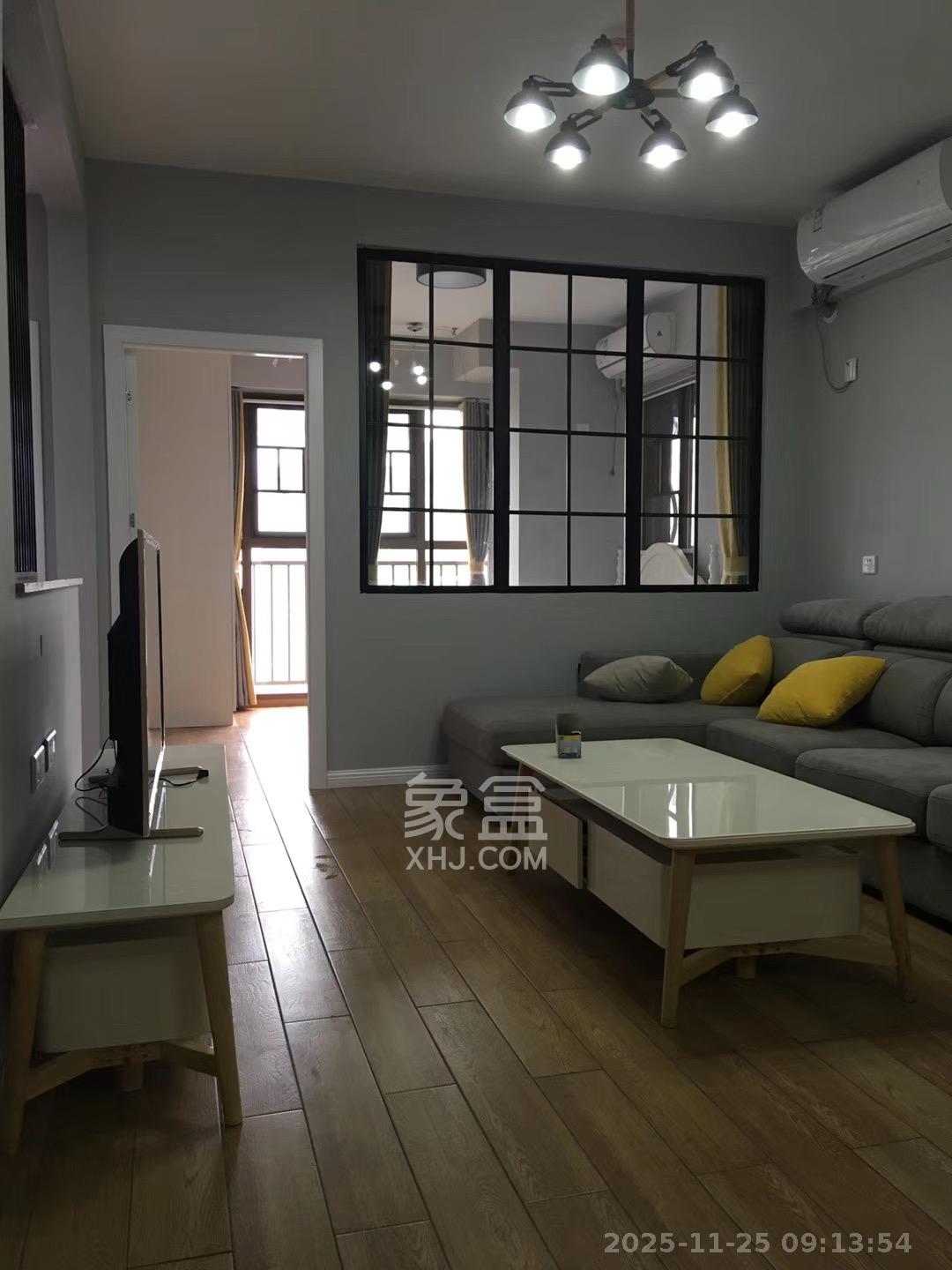 第六都(陆都小区) 3室2厅1卫 3200.0元/月 第六都(陆都小区) 3室2厅1卫 3200.0元/月室内图