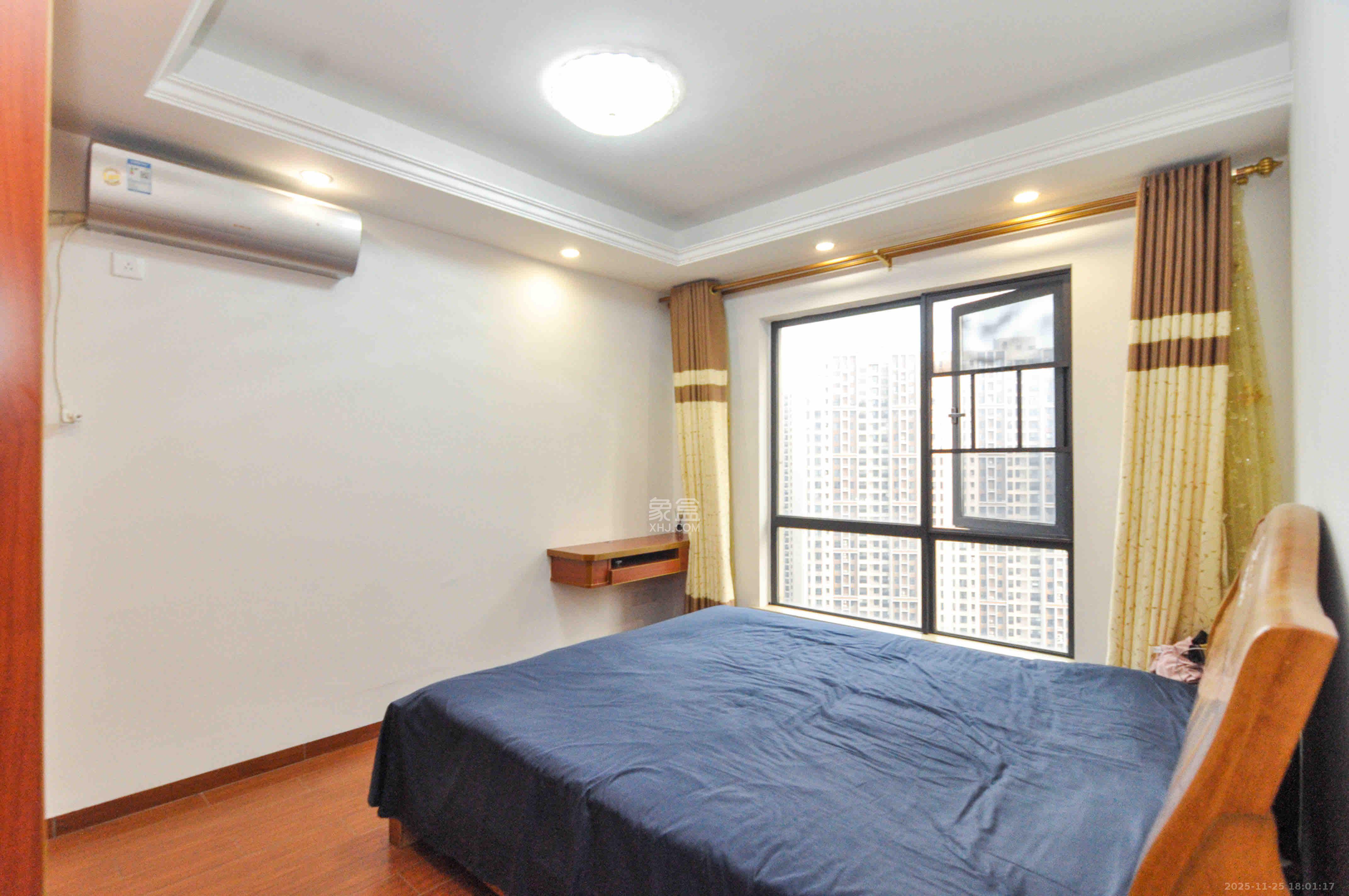 达美D6区  3室2厅1卫    3300.0元/月室内图