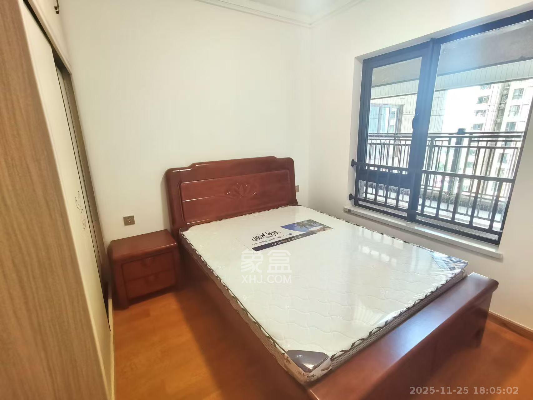 阳光城尚东湾青柠园 3室2厅1卫 2400.0元/月 阳光城尚东湾青柠园 3室2厅1卫 2400.0元/月室内图