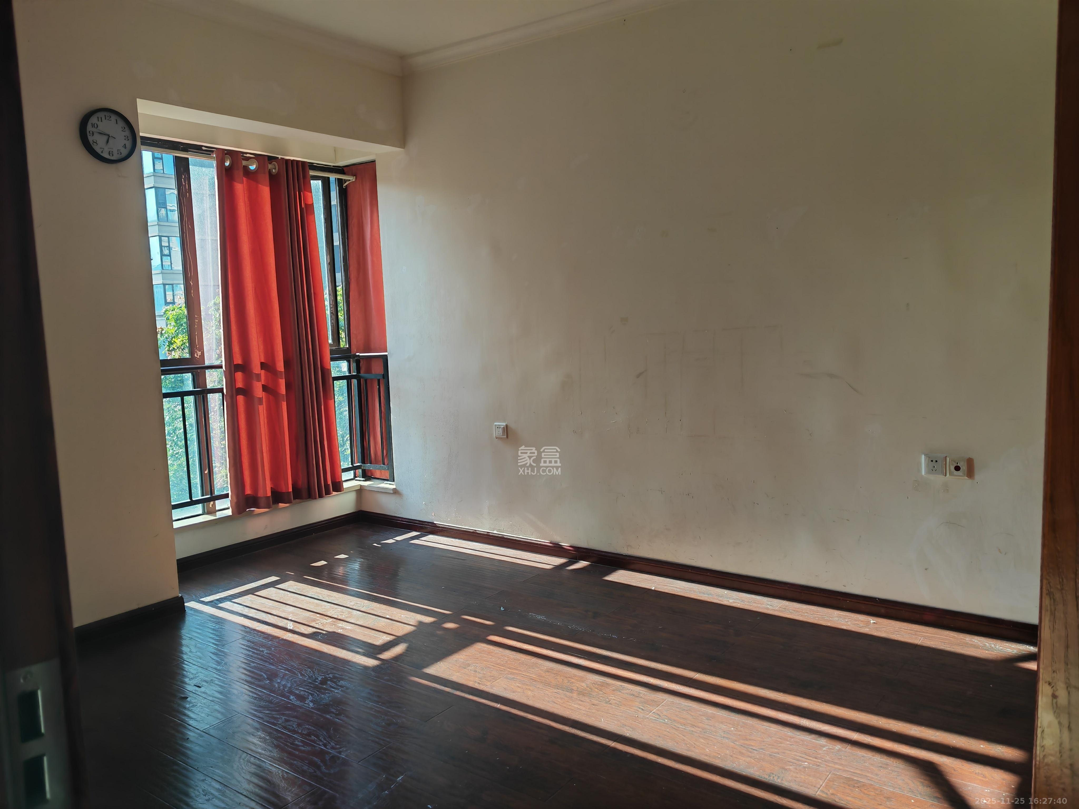 湘域熙岸 3室2厅1卫 2800.0元/月 湘域熙岸 3室2厅1卫 2800.0元/月室内图