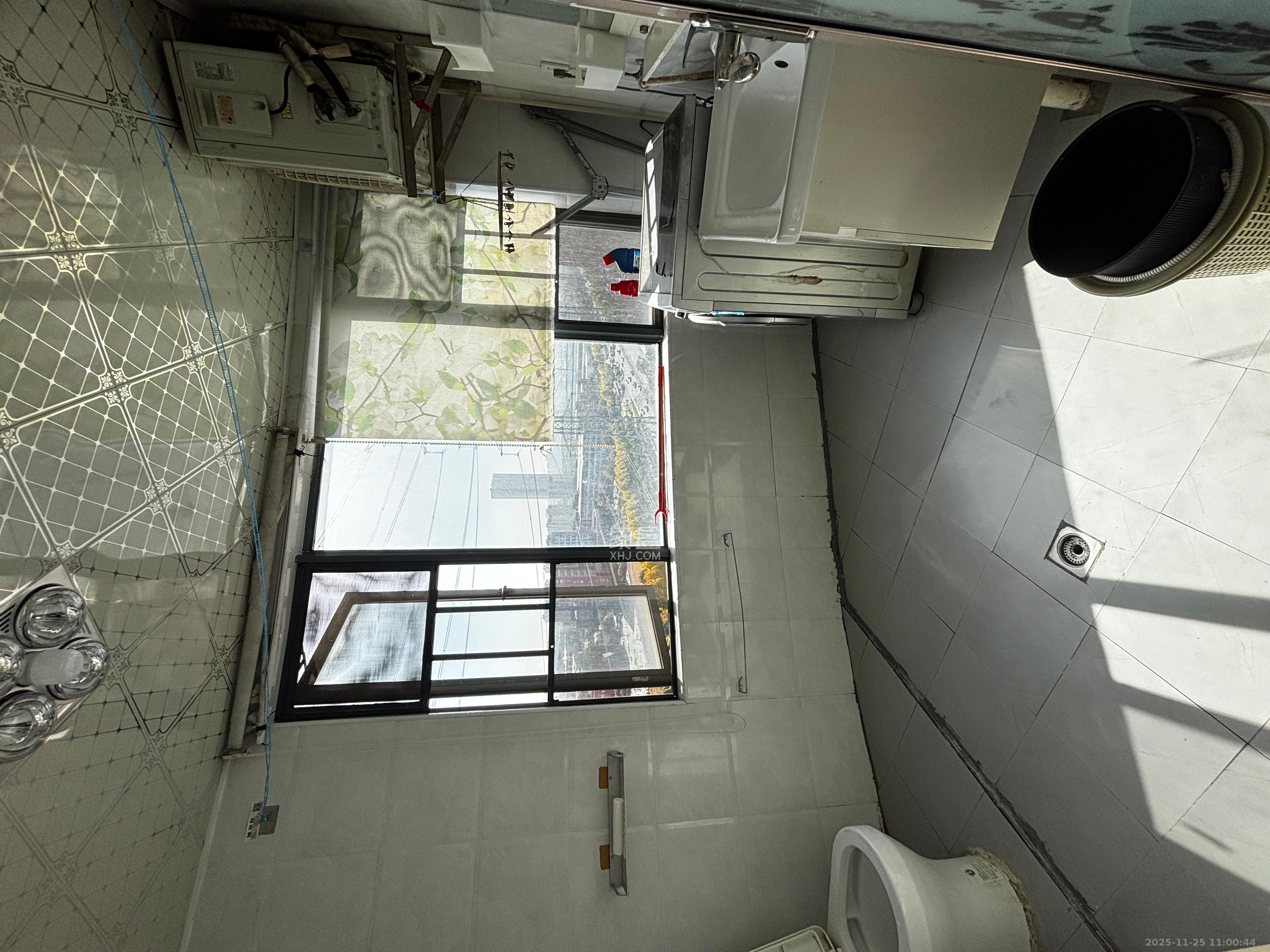 中欣楚天雅郡  1室1厅1卫    900.0元/月室内图