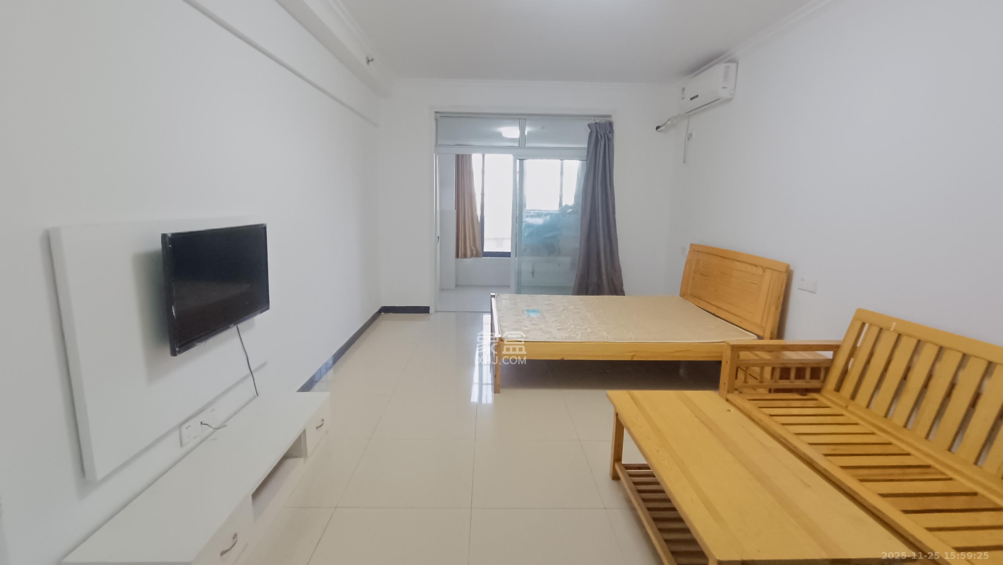 新长海广场 1室1厅1卫 1100.0元/月 新长海广场 1室1厅1卫 1100.0元/月室内图