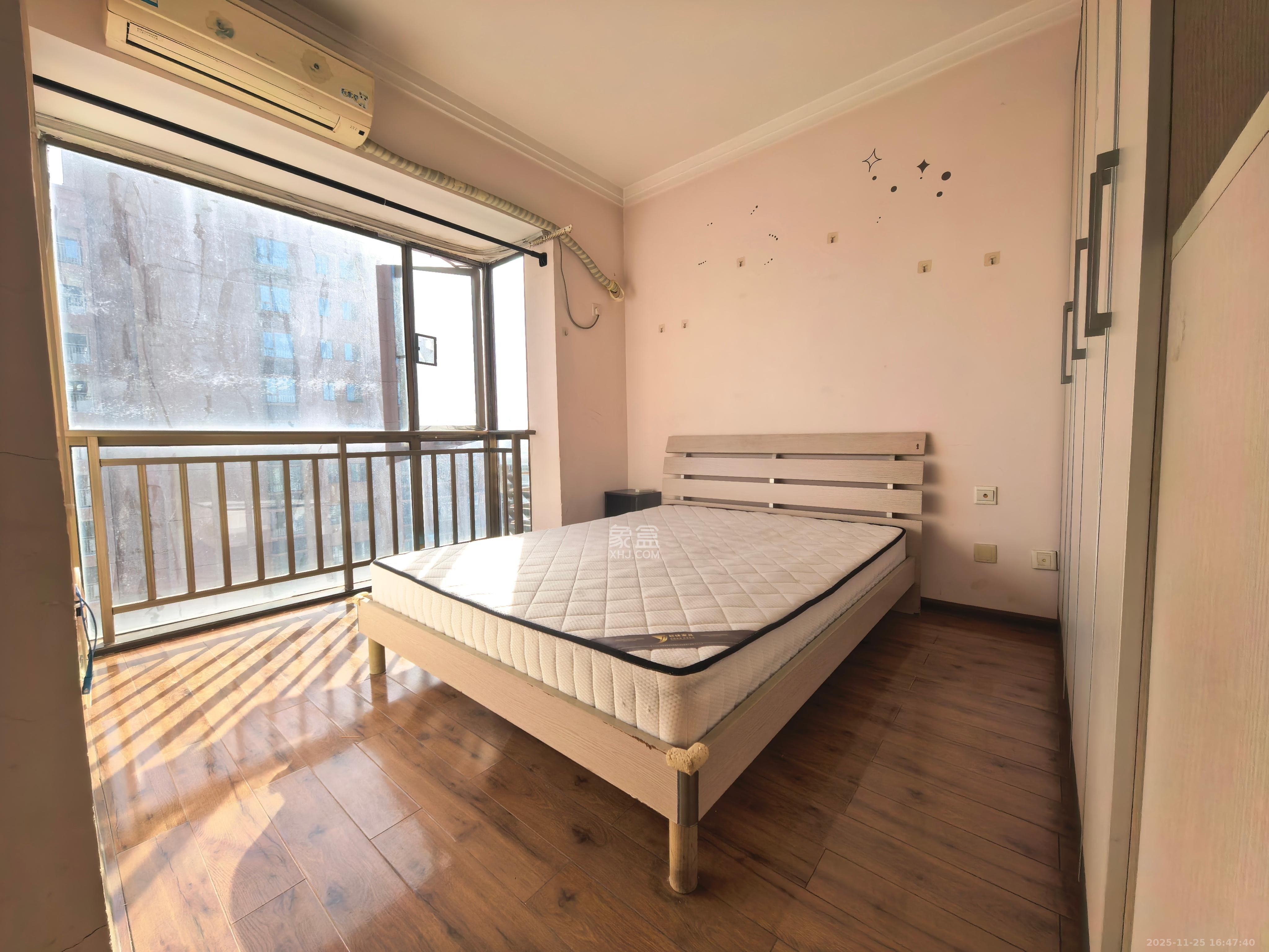 东上一品 1室1厅1卫 1700.0元/月 东上一品 1室1厅1卫 1700.0元/月室内图