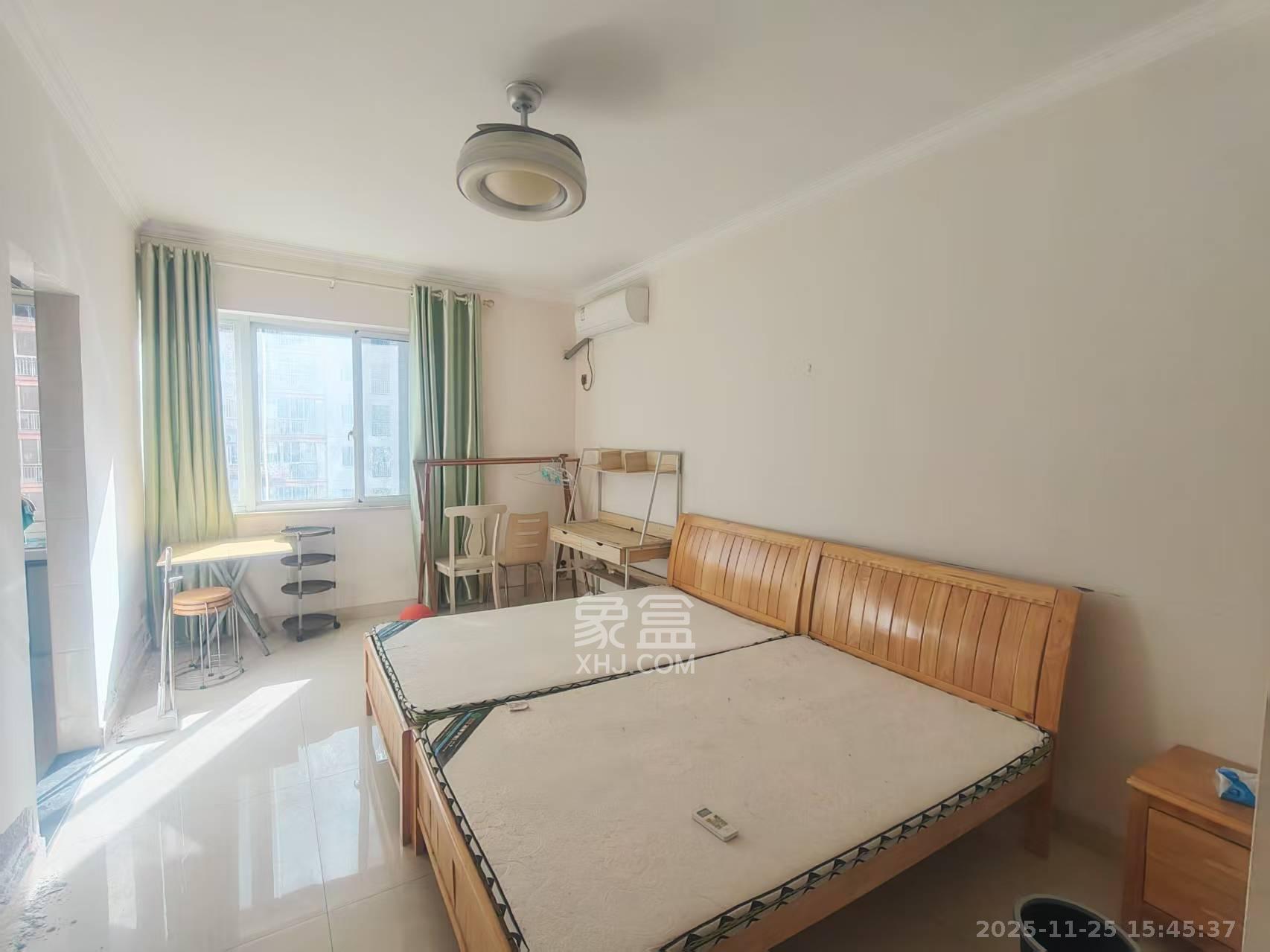 景江雅苑 1室2厅1卫 1000.0元/月 景江雅苑 1室2厅1卫 1000.0元/月室内图