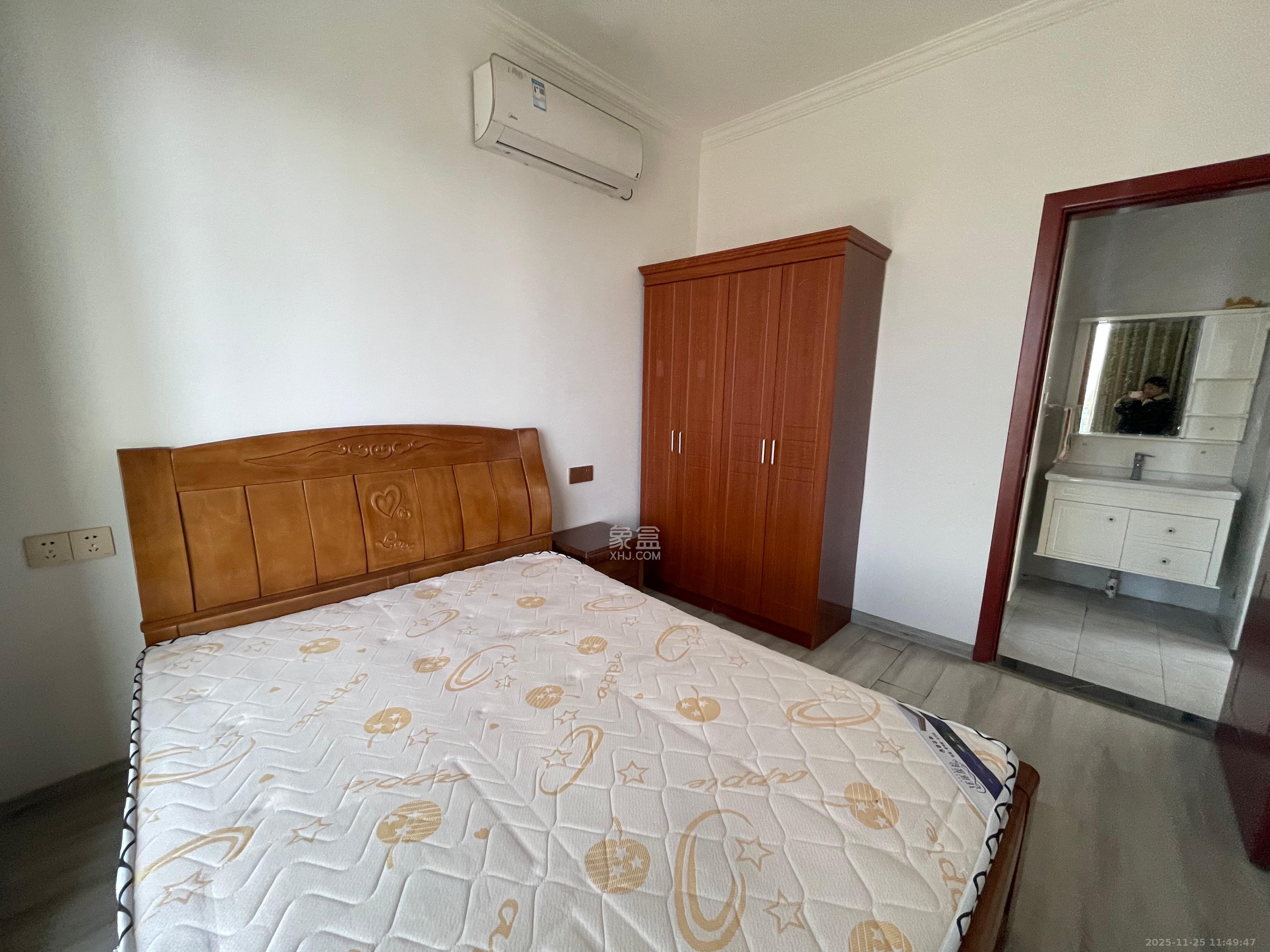 麓谷星辰 3室2厅1卫 2300.0元/月 麓谷星辰 3室2厅1卫 2300.0元/月室内图