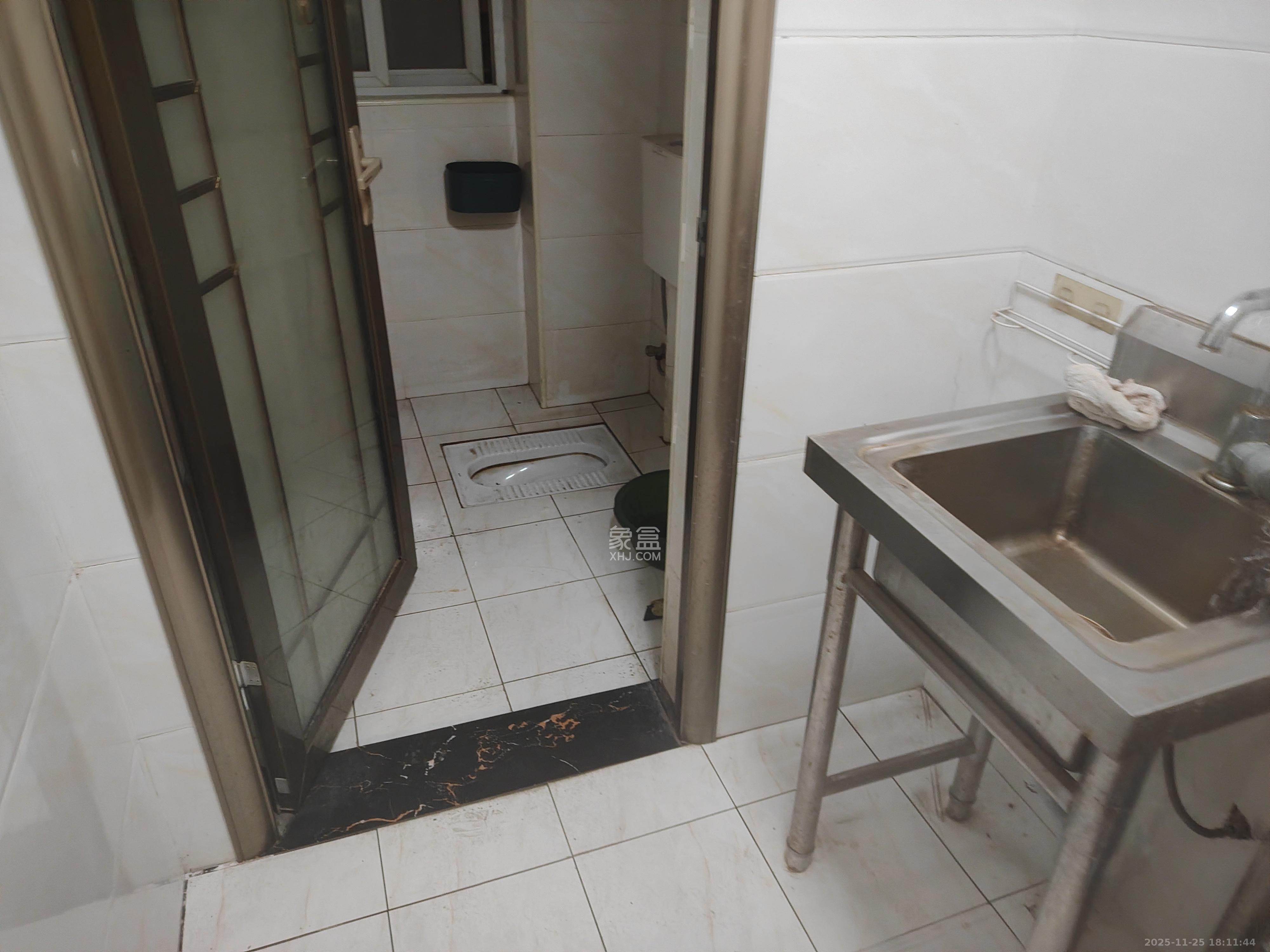 谷山庭院二期 2室2厅1卫 1700.0元/月 谷山庭院二期 2室2厅1卫 1700.0元/月室内图