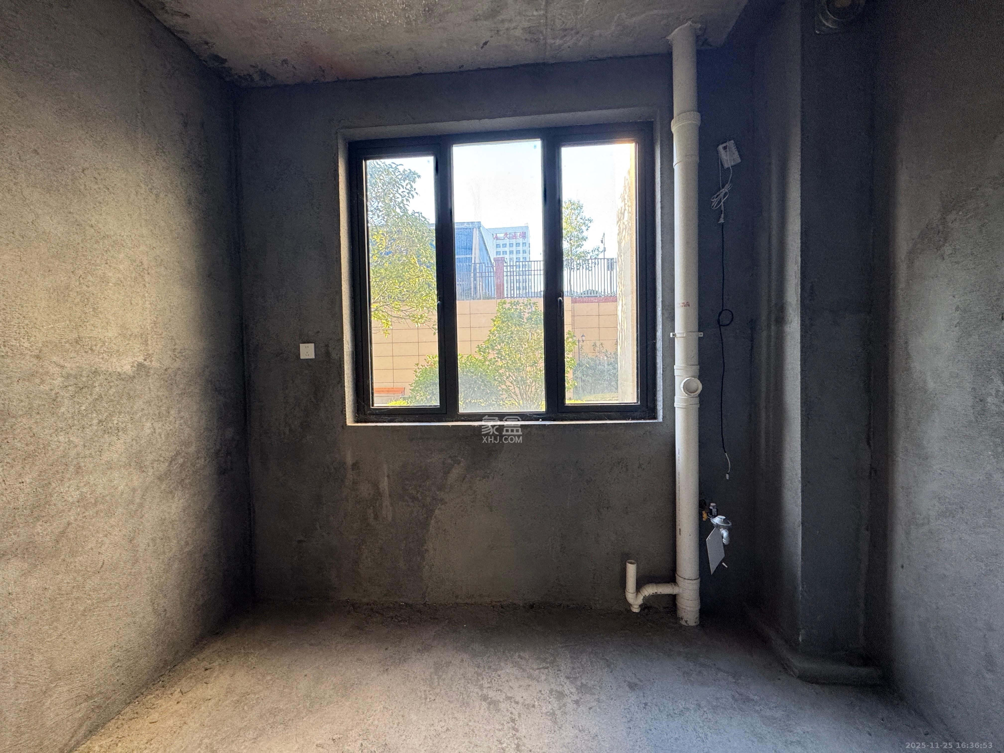 振业城四期 4室2厅2卫 1500.0元/月 振业城四期 4室2厅2卫 1500.0元/月室内图