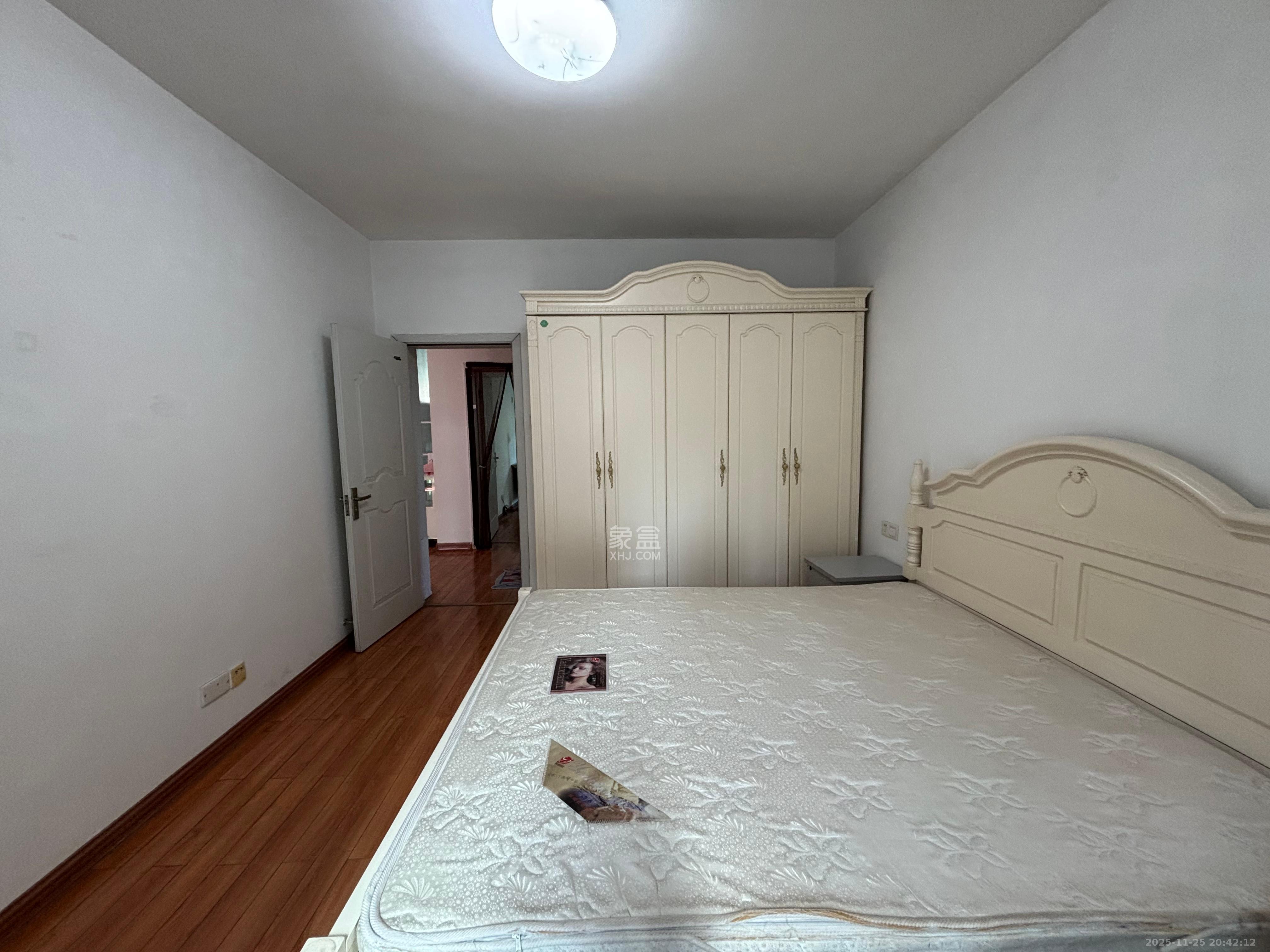 柠檬丽都  2室2厅1卫    1900.0元/月