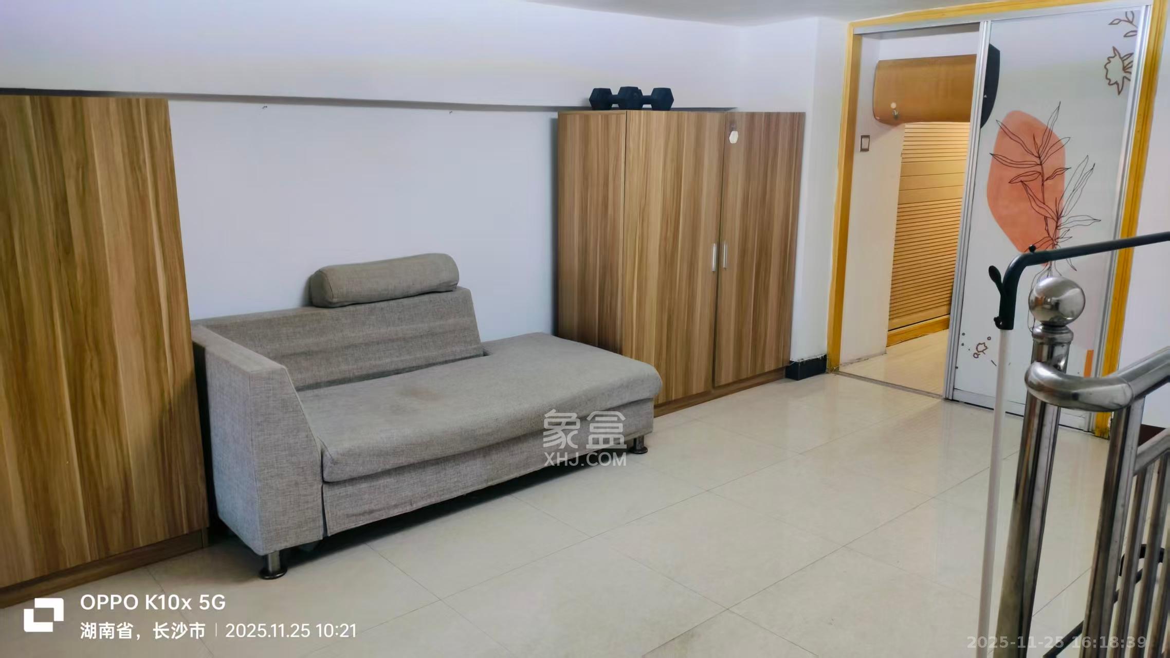 融圣国际 3室1厅1卫 2100.0元/月 融圣国际 3室1厅1卫 2100.0元/月小区图